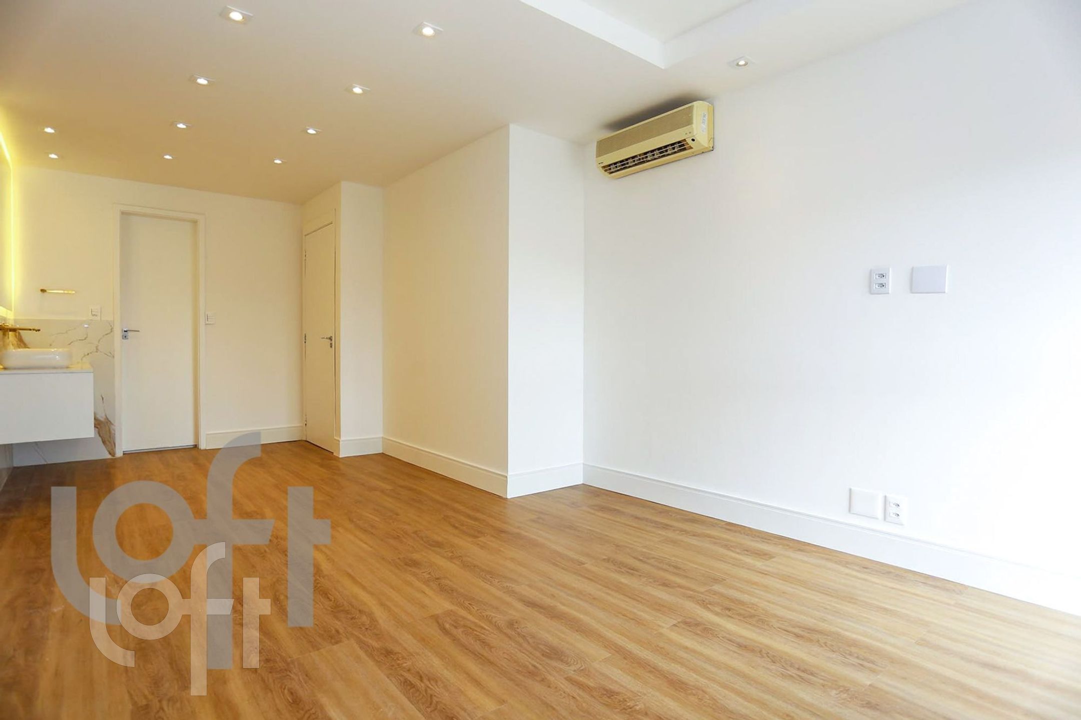 Apartamento à venda com 2 quartos, 210m² - Foto 15