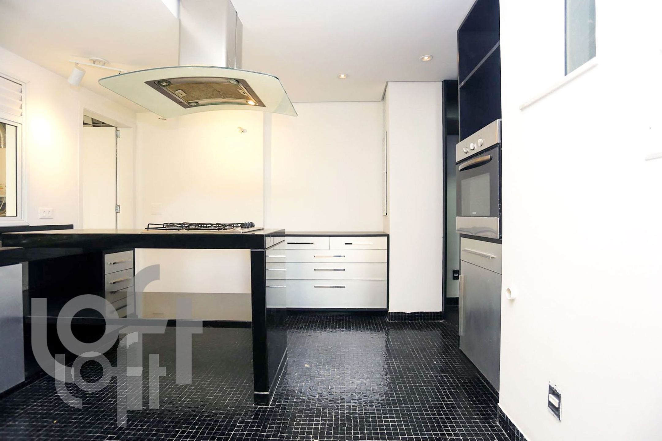 Apartamento à venda com 2 quartos, 210m² - Foto 33