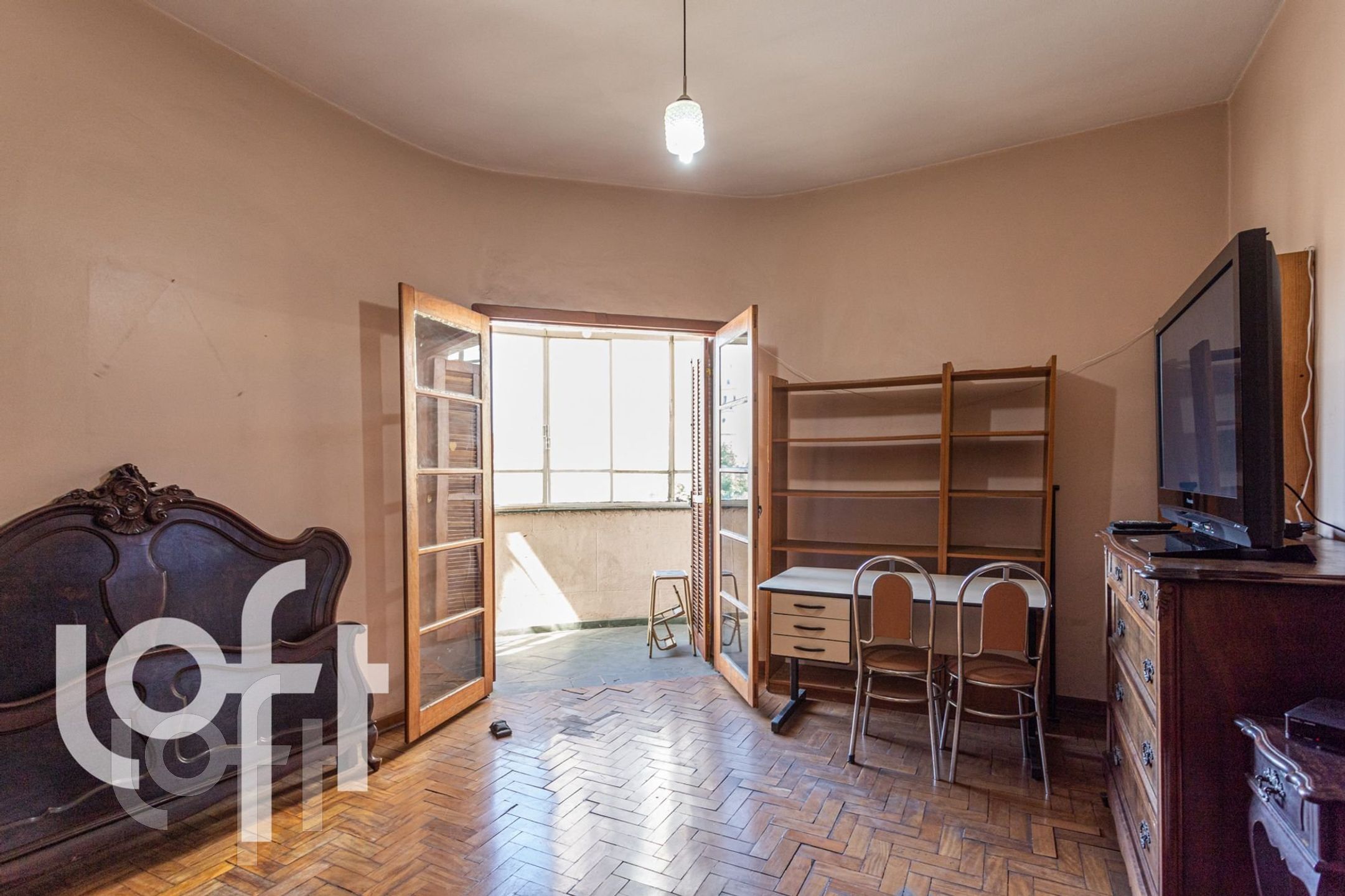 Apartamento à venda com 3 quartos, 150m² - Foto 4