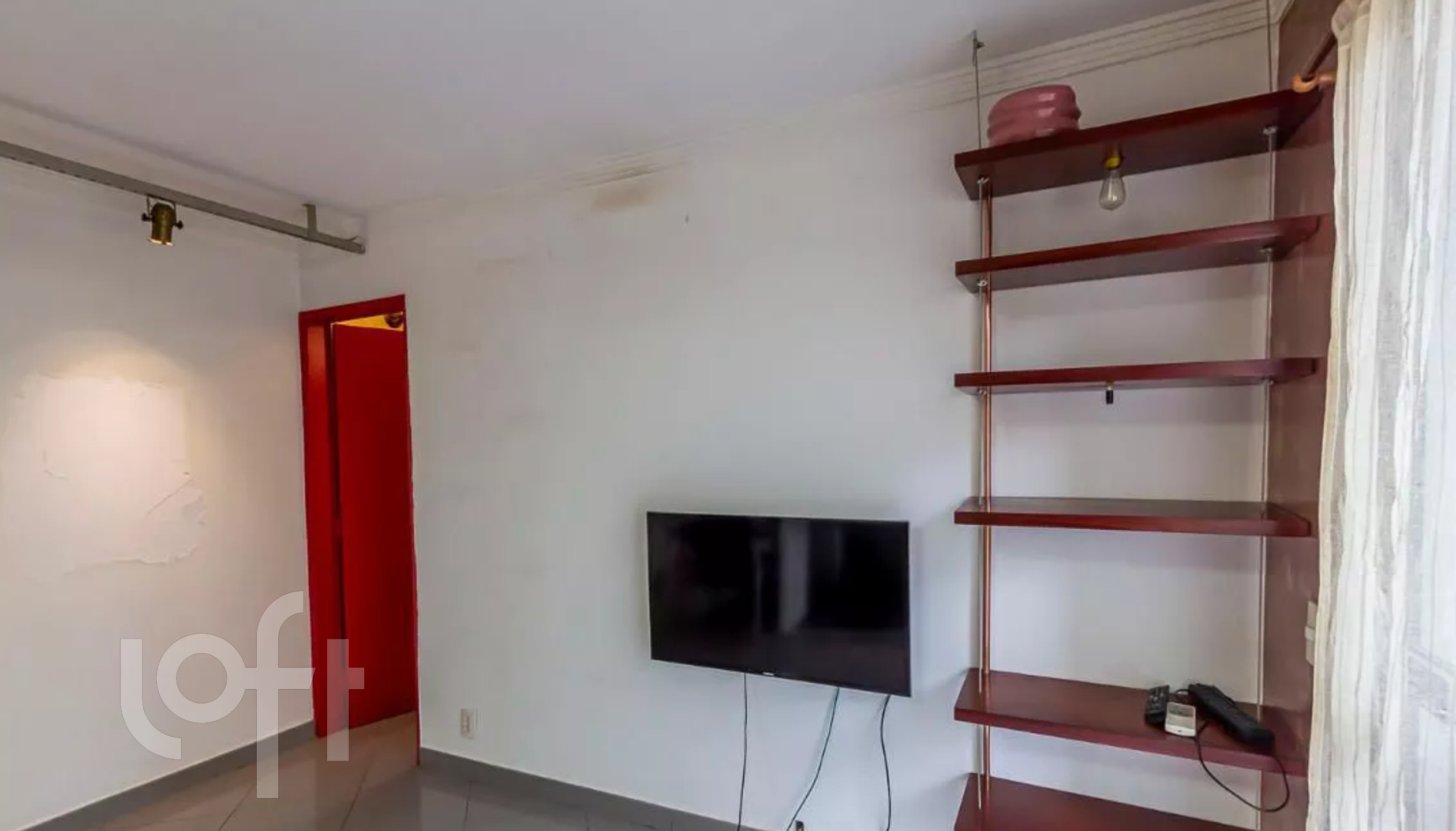 Apartamento à venda com 1 quarto, 37m² - Foto 2