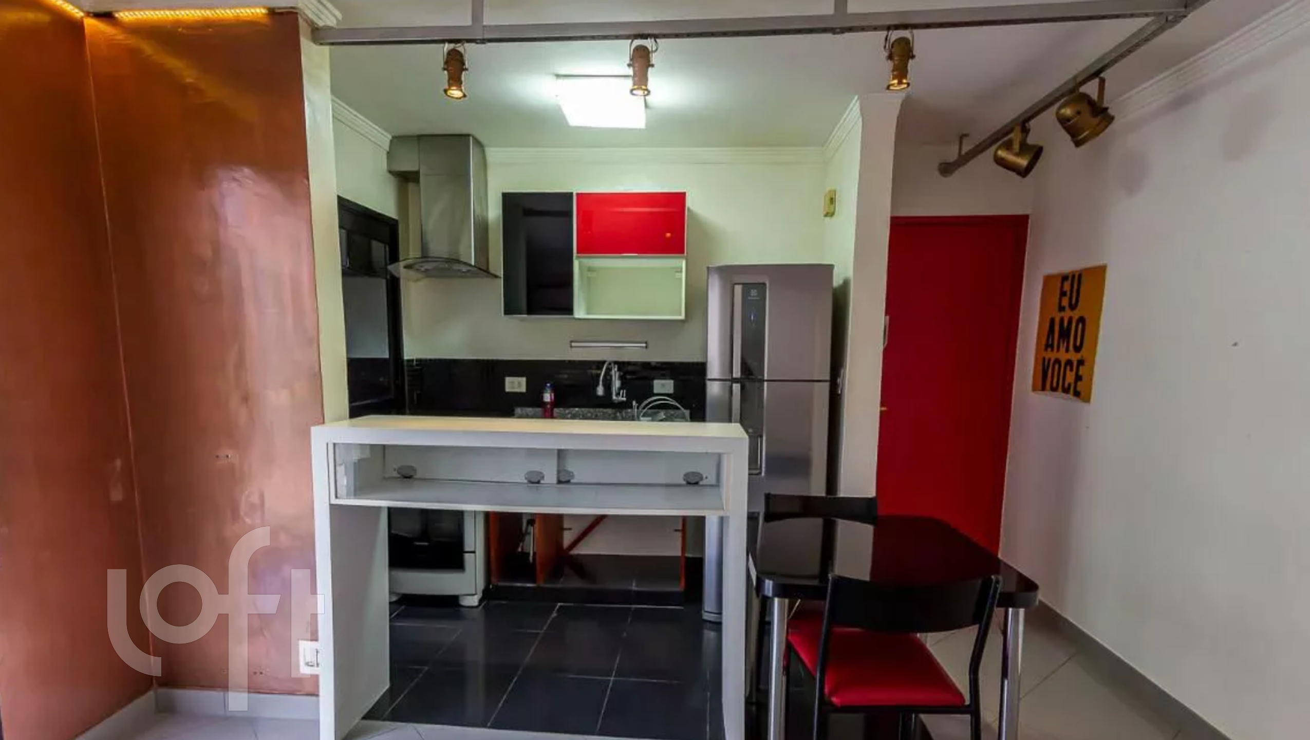 Apartamento à venda com 1 quarto, 37m² - Foto 5