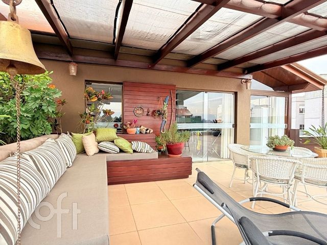 Apartamento com 324m², 3 dormitórios, 1 suíte, 2 vagas, Chácara das Pedras em Porto Alegre