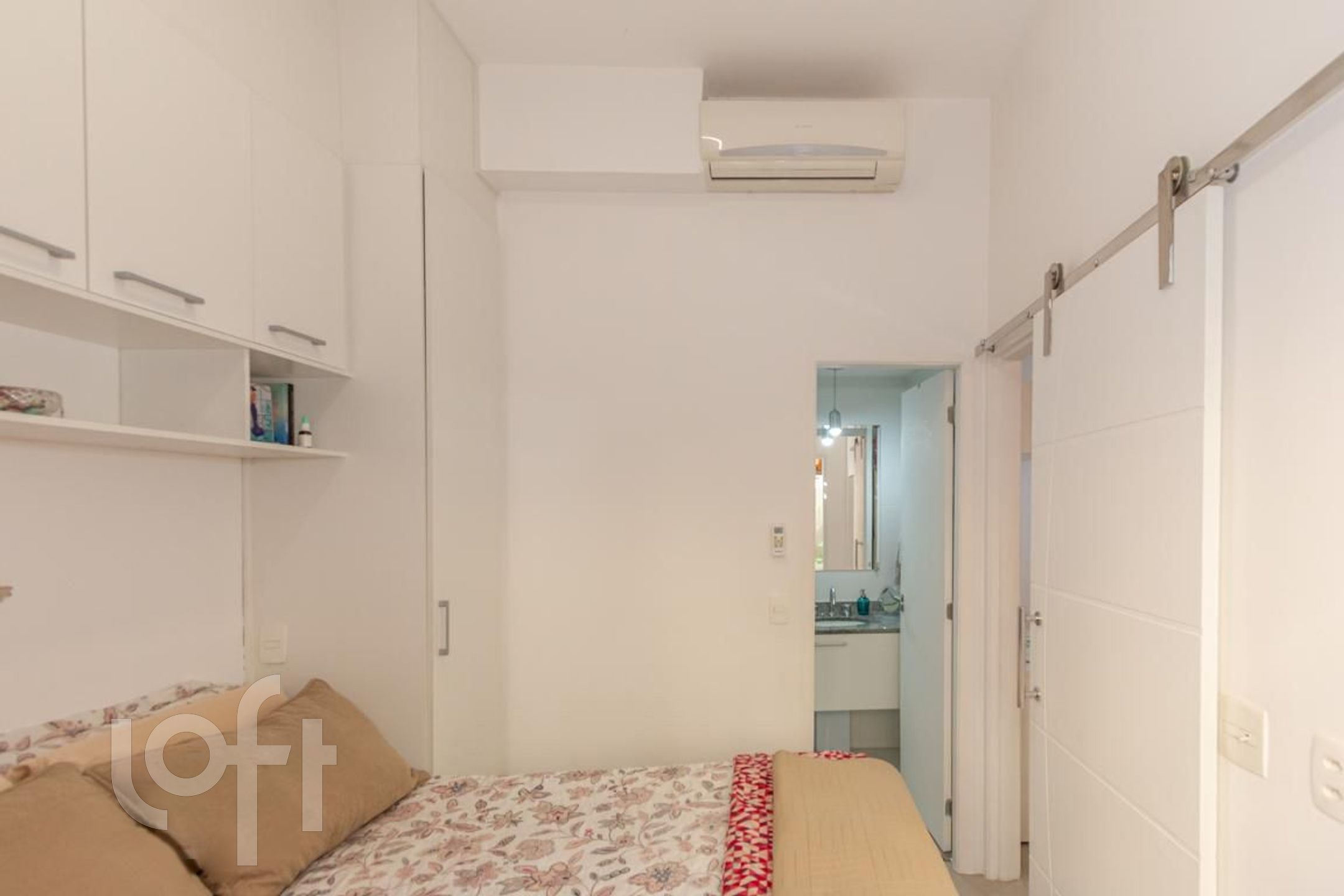 Apartamento à venda com 1 quarto, 43m² - Foto 8