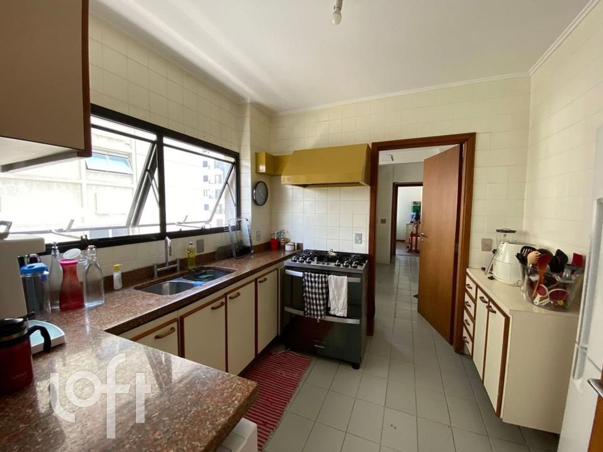 Apartamento à venda com 3 quartos, 253m² - Foto 11