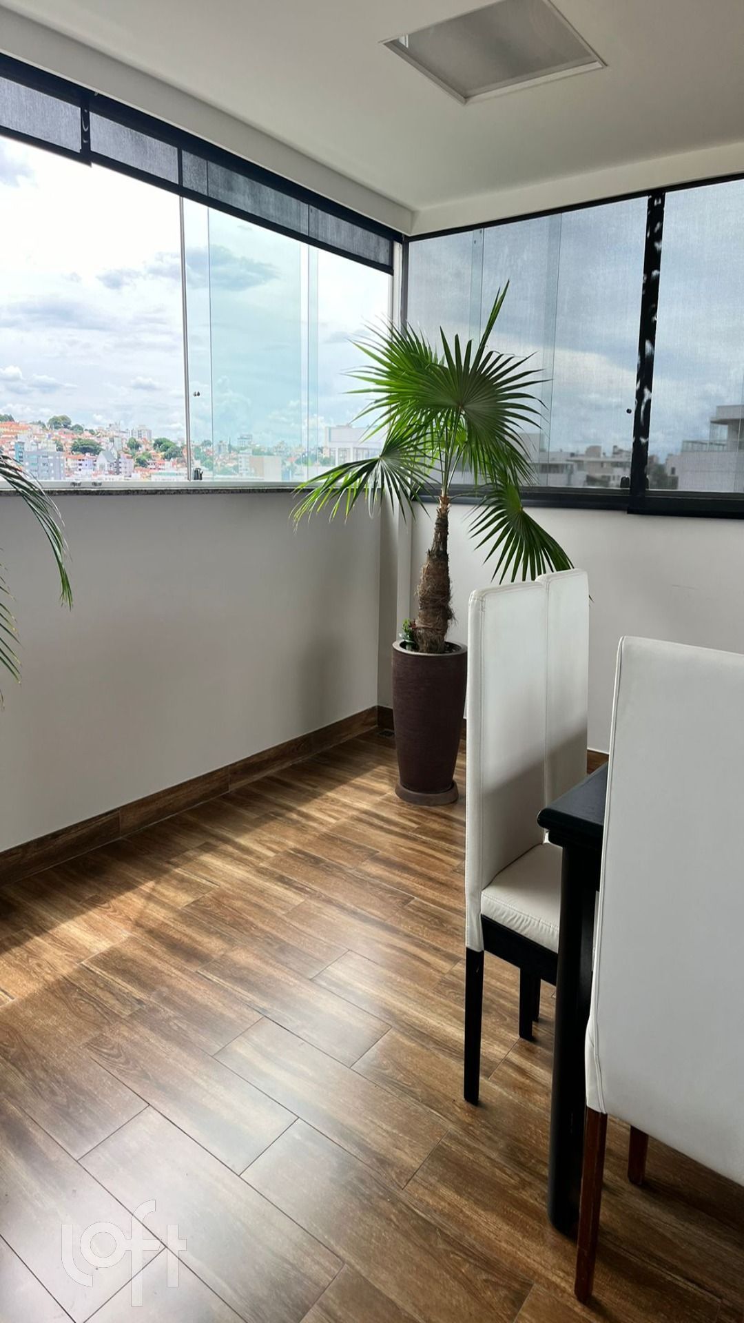 Apartamento à venda com 3 quartos, 151m² - Foto 5