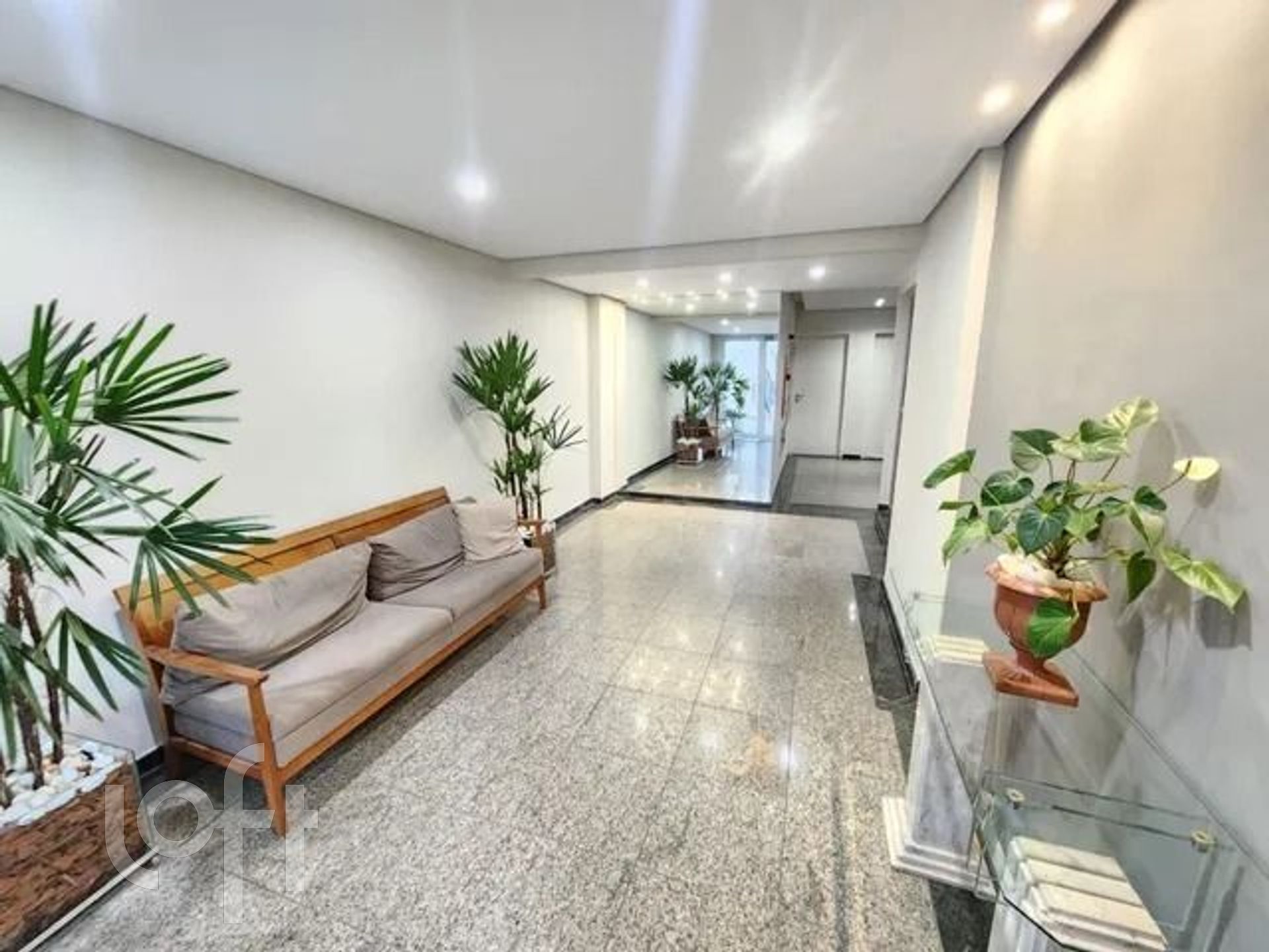 Apartamento à venda com 2 quartos, 63m² - Foto 19