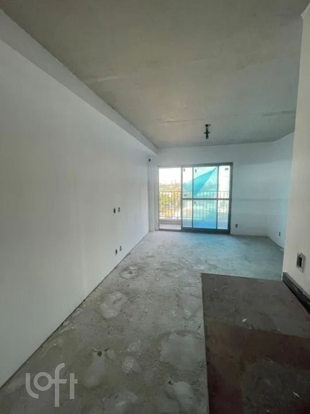 Apartamento à venda com 1 quarto, 28m² - Foto 1