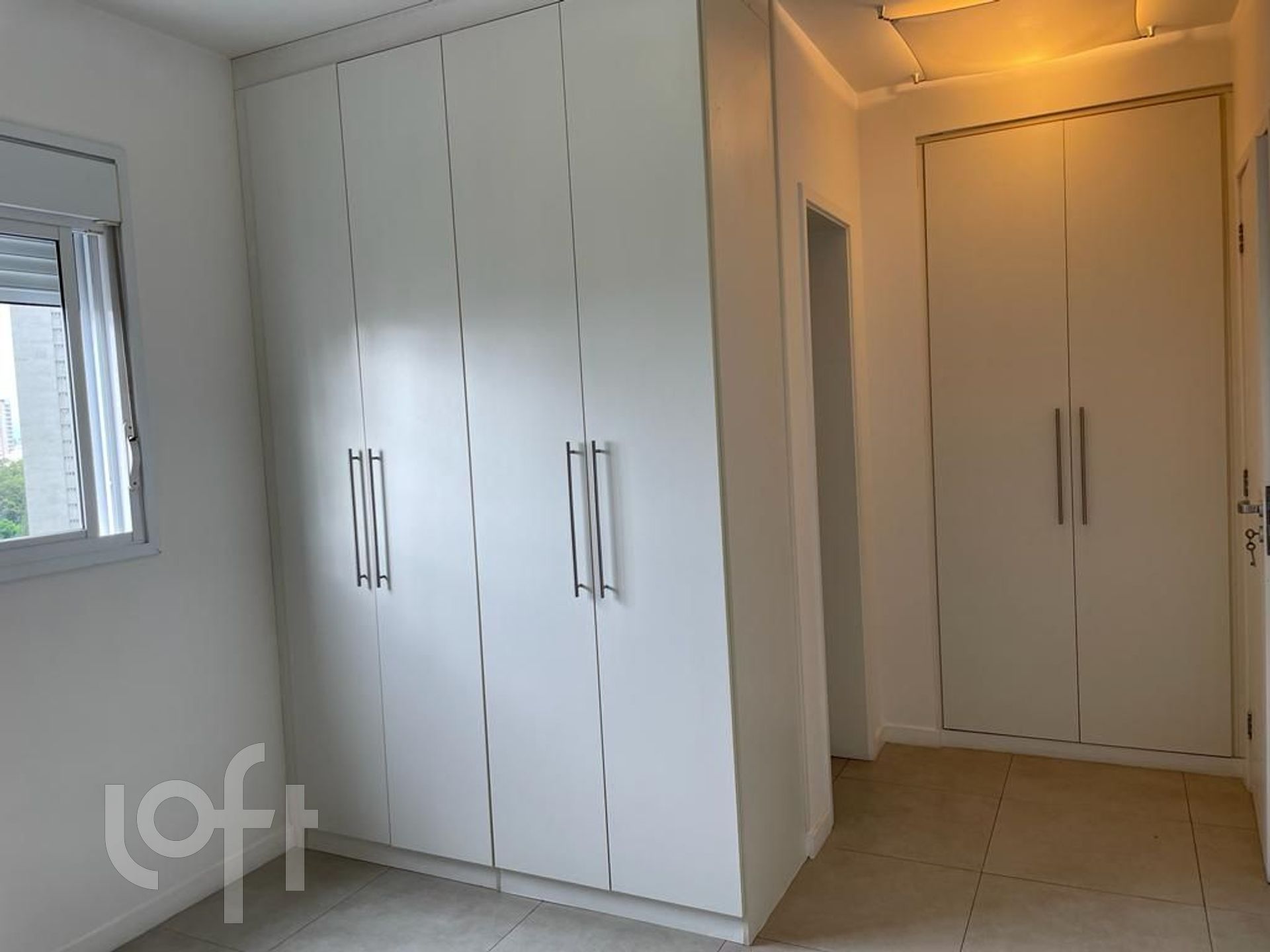 Apartamento à venda com 2 quartos, 76m² - Foto 2