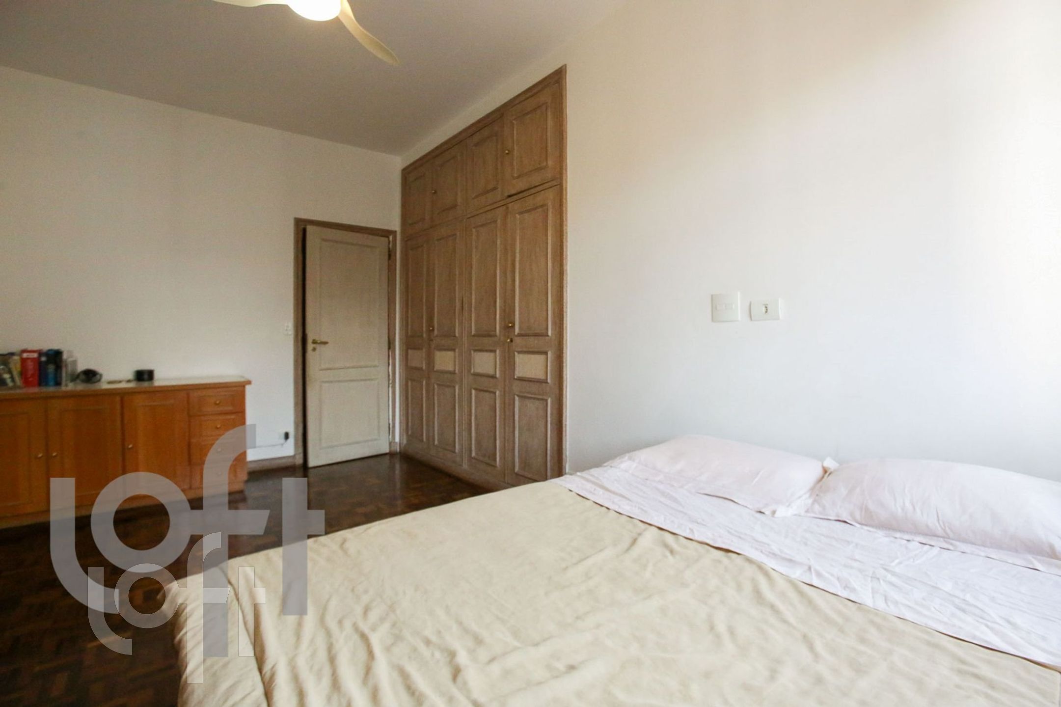 Apartamento à venda com 3 quartos, 230m² - Foto 33