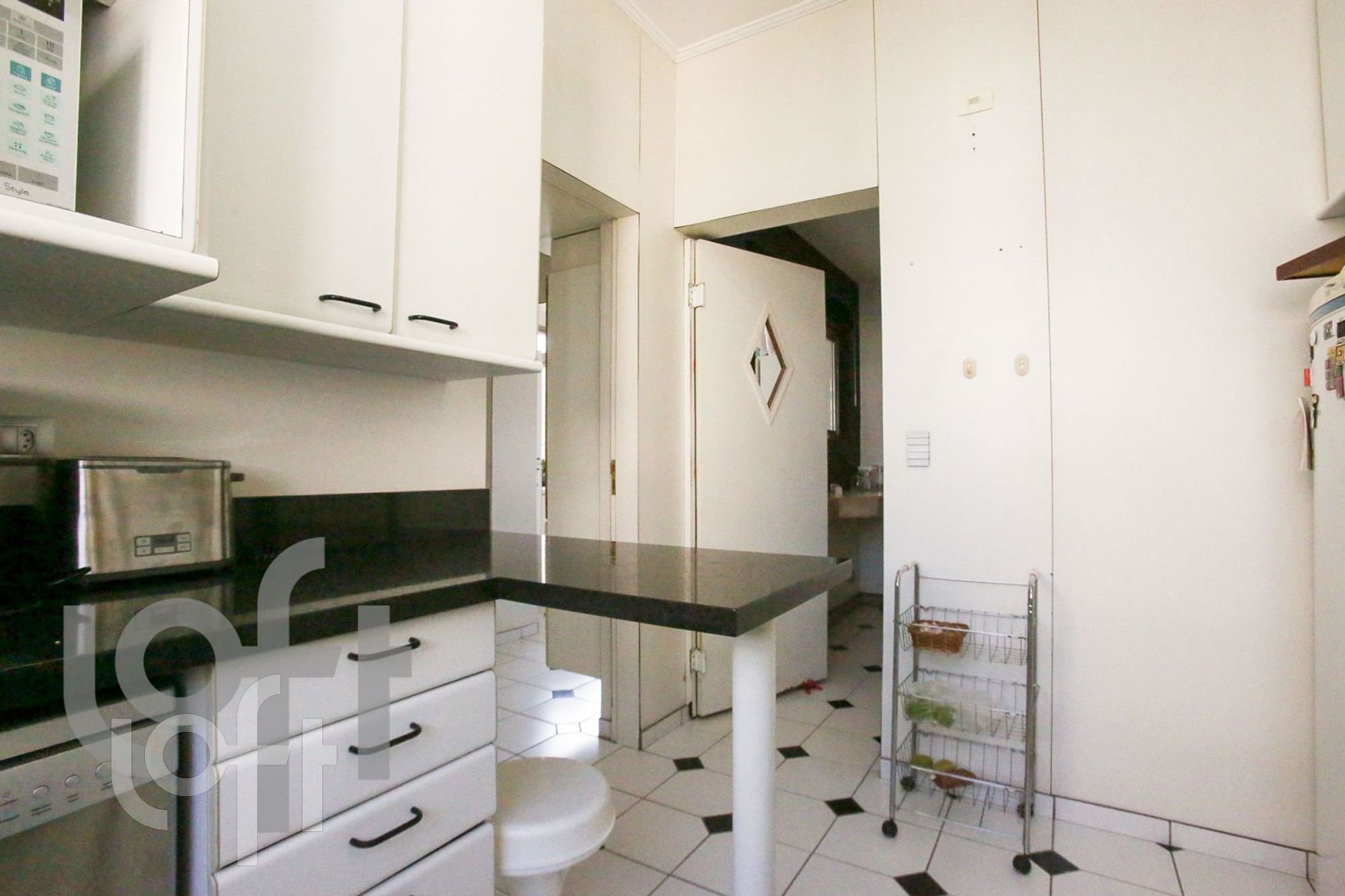 Apartamento à venda com 3 quartos, 230m² - Foto 15