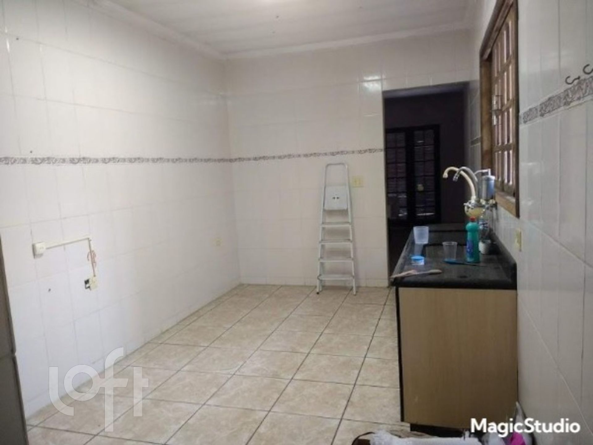 Casa à venda com 2 quartos, 200m² - Foto 8