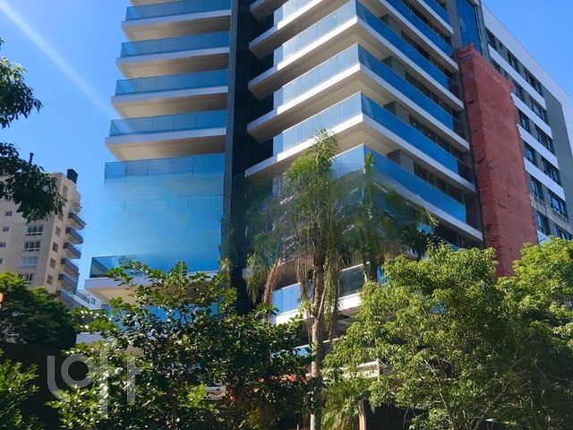 Apartamento com 509m², 4 dormitórios, 4 suítes, 5 vagas, Bela Vista em Porto Alegre