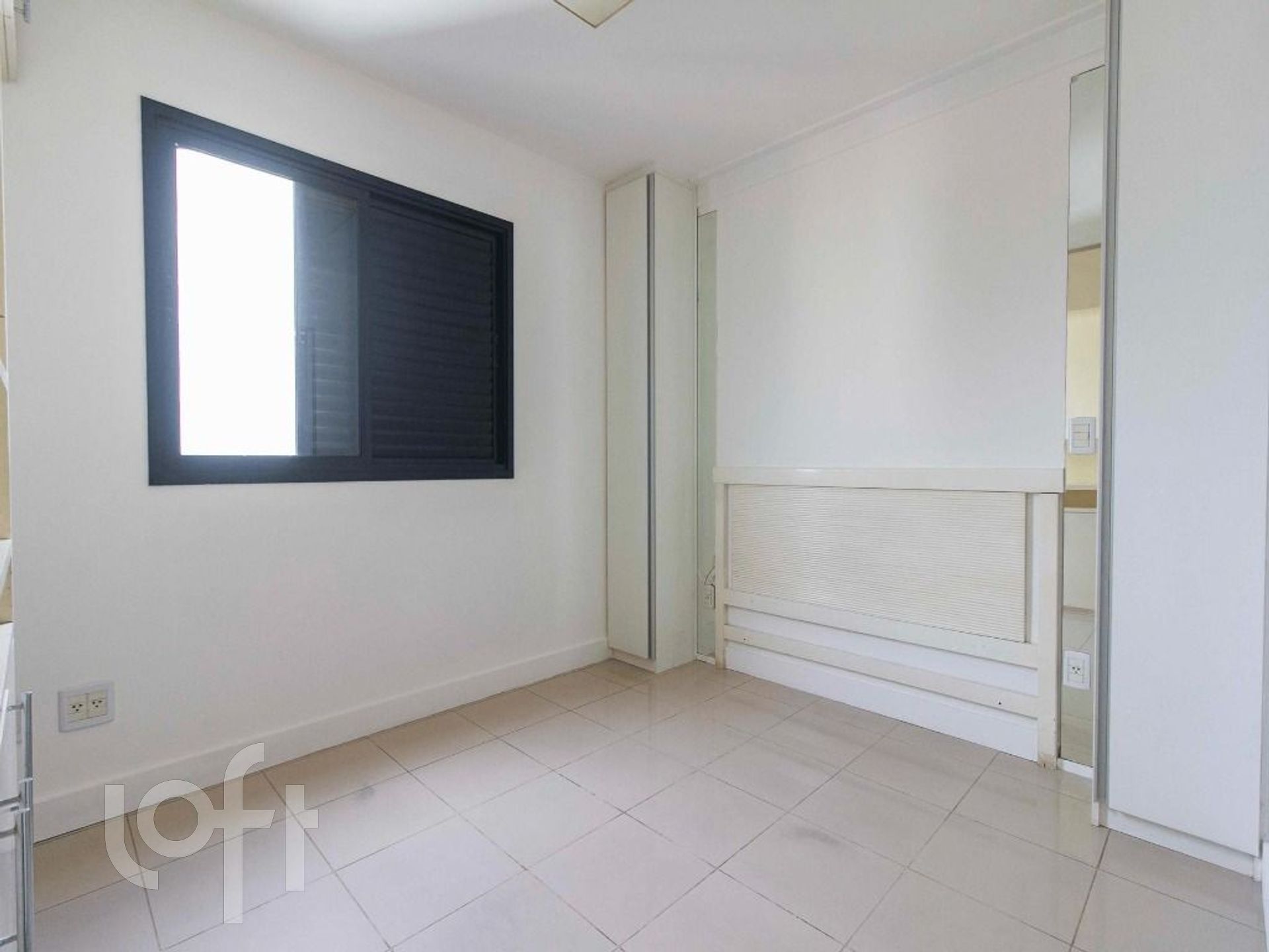 Apartamento à venda com 3 quartos, 169m² - Foto 6