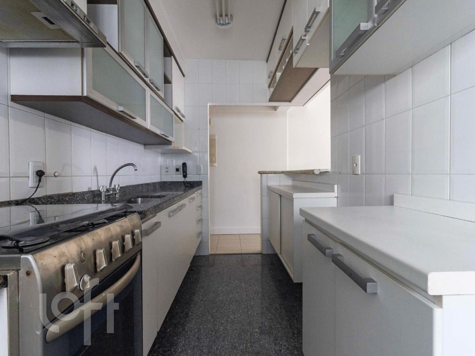 Apartamento à venda com 3 quartos, 169m² - Foto 11