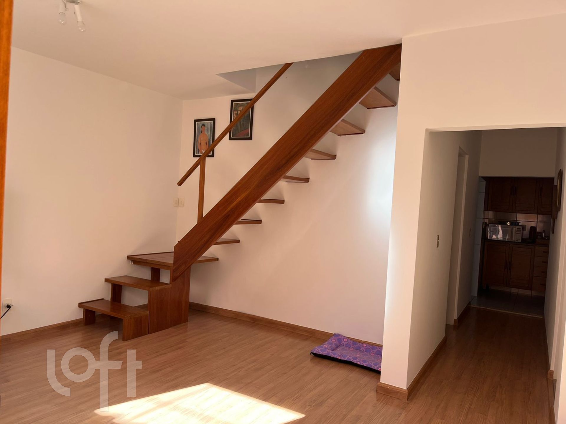 Casa à venda com 5 quartos, 100m² - Foto 4