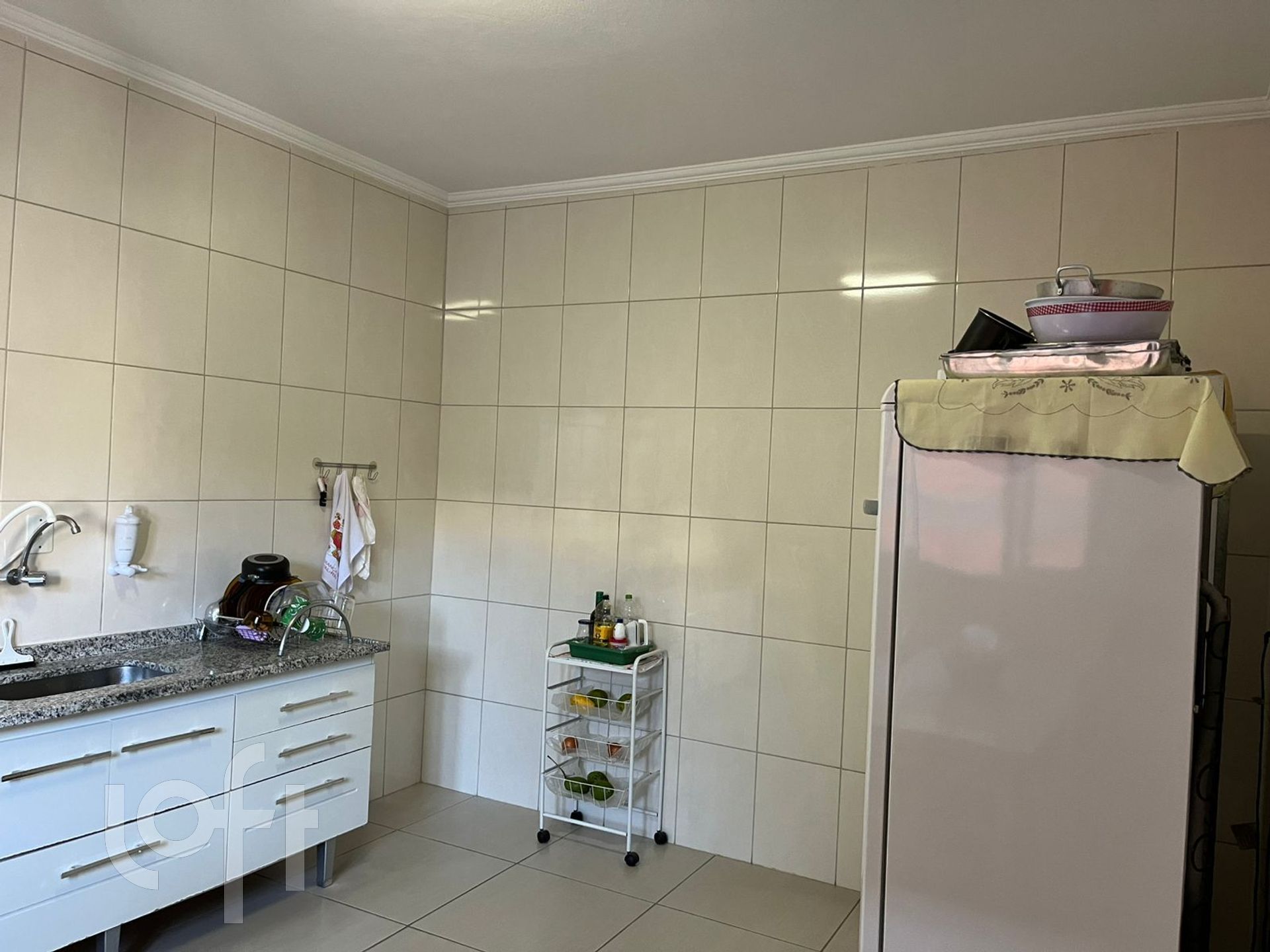 Casa à venda com 5 quartos, 100m² - Foto 8