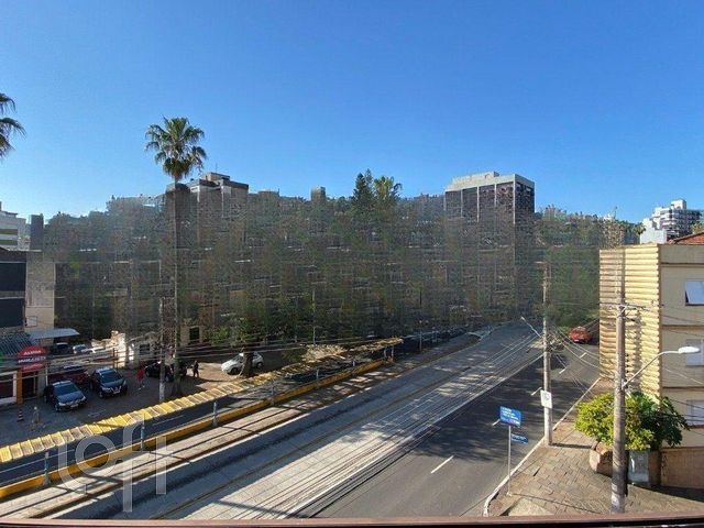 Apartamento com 149m², 3 dormitórios, 1 vaga, Petrópolis em Porto Alegre