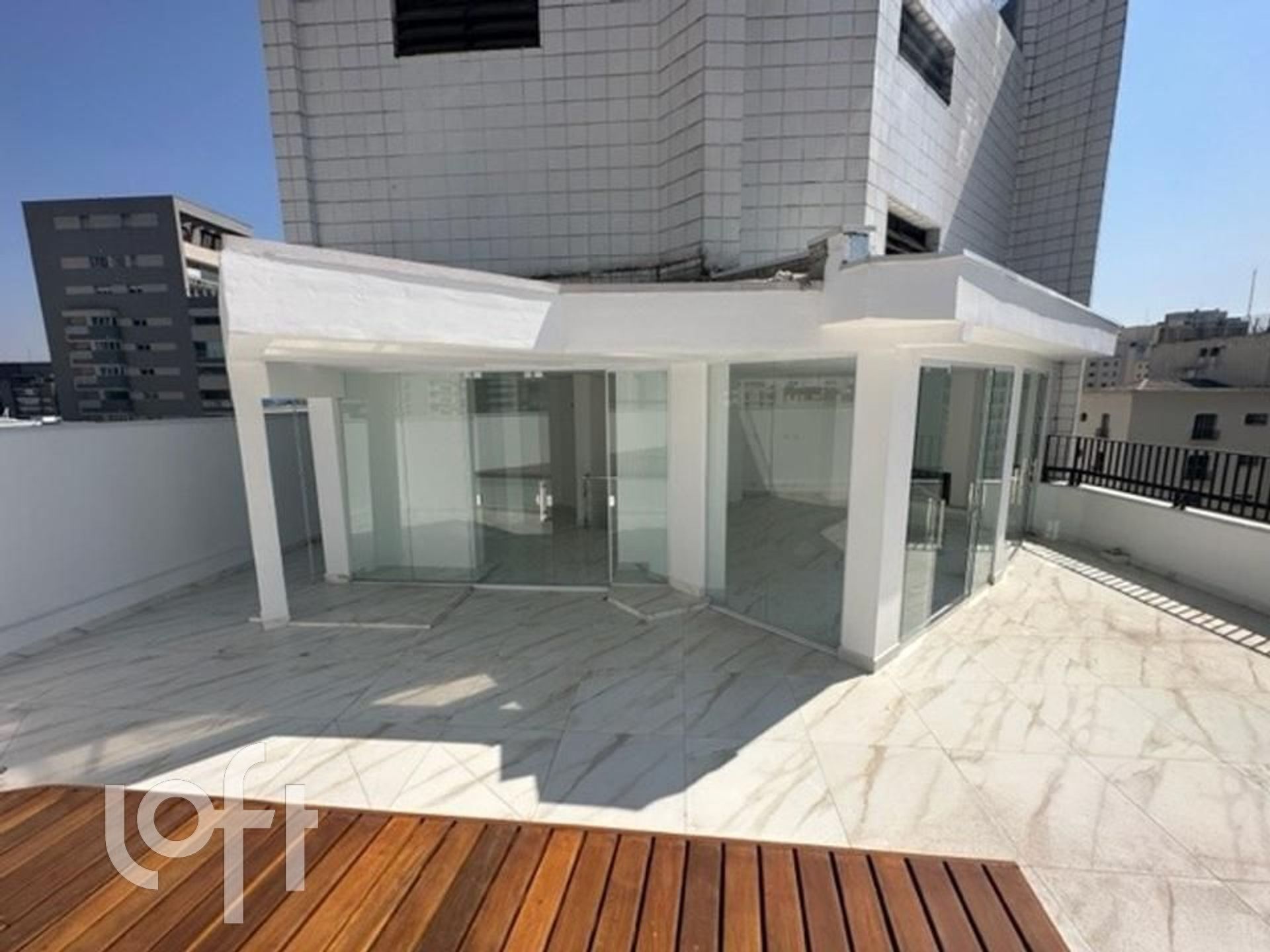 Apartamento à venda com 3 quartos, 238m² - Foto 20