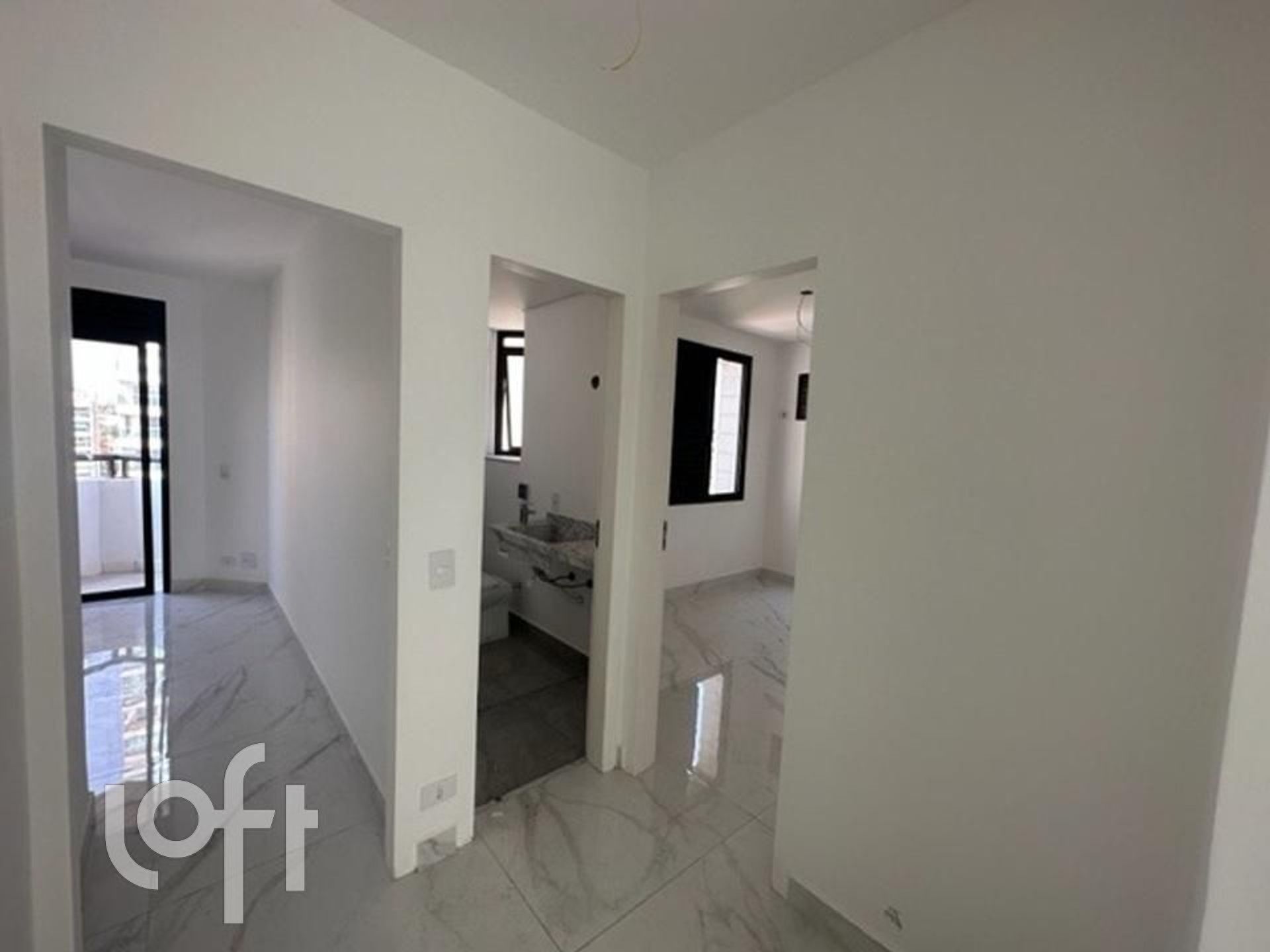 Apartamento à venda com 3 quartos, 238m² - Foto 6