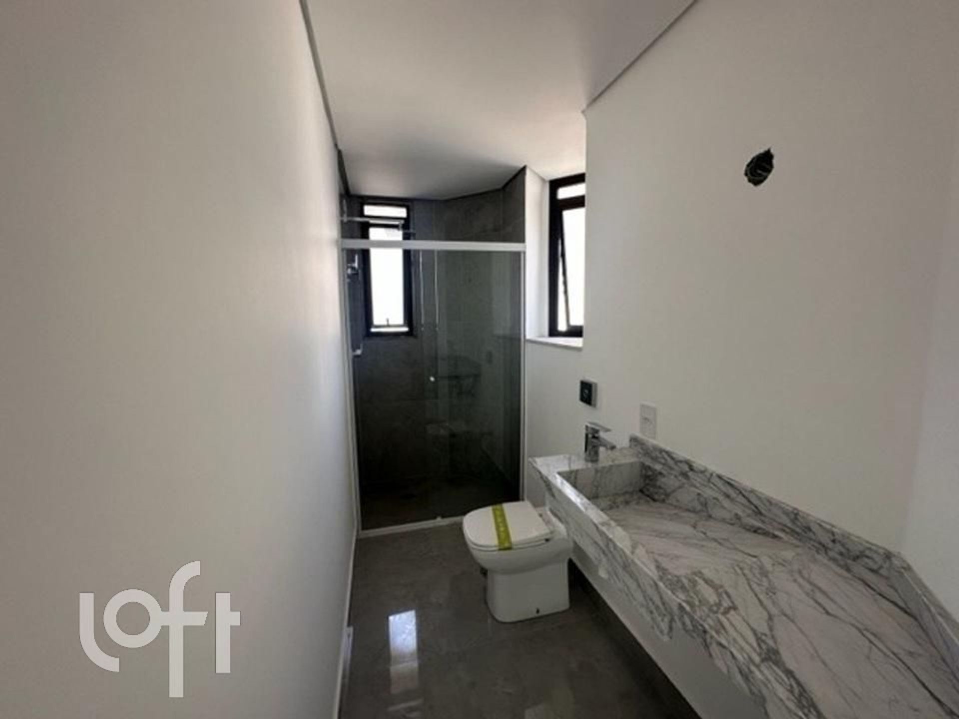 Apartamento à venda com 3 quartos, 238m² - Foto 7