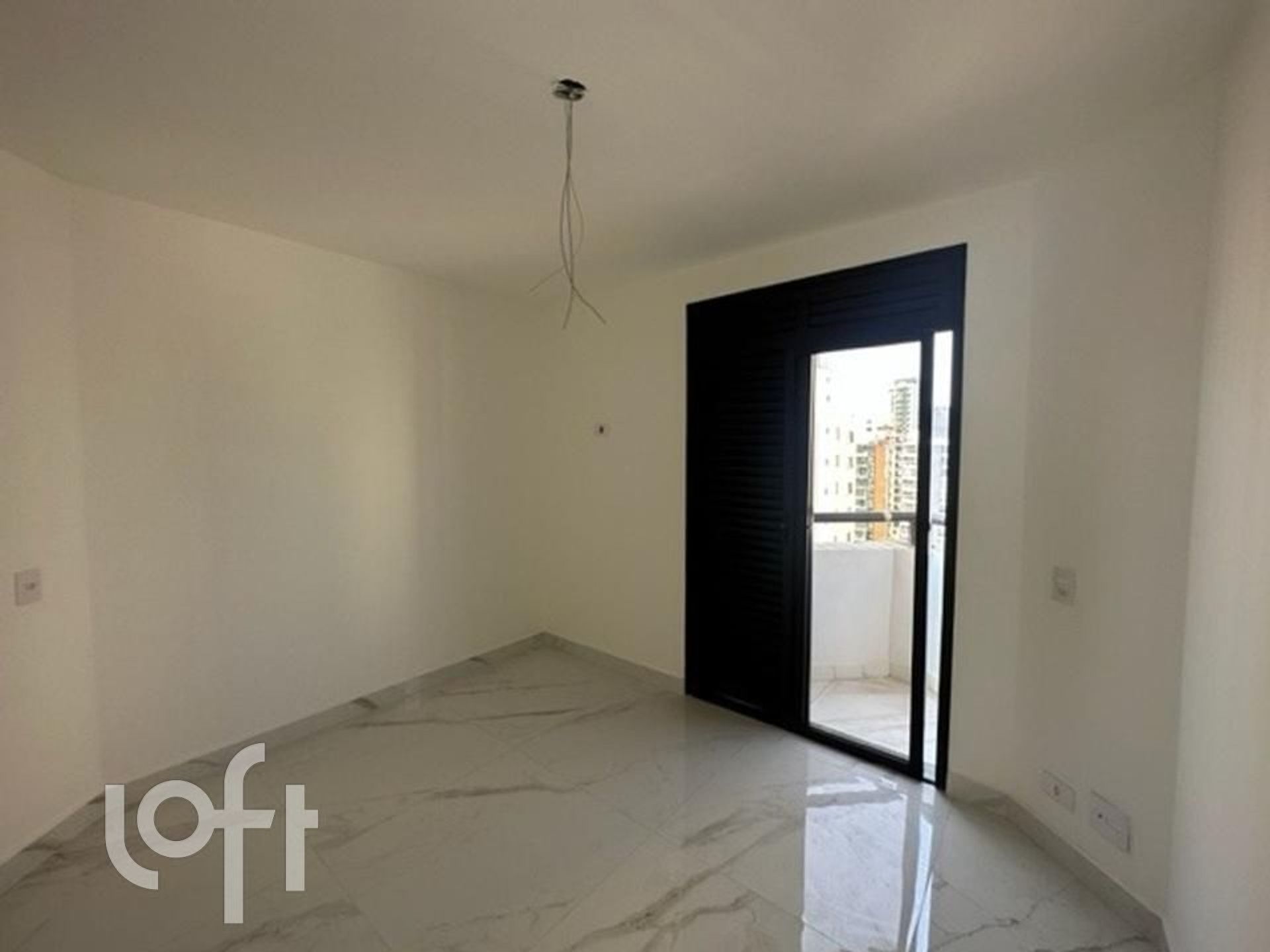 Apartamento à venda com 3 quartos, 238m² - Foto 11