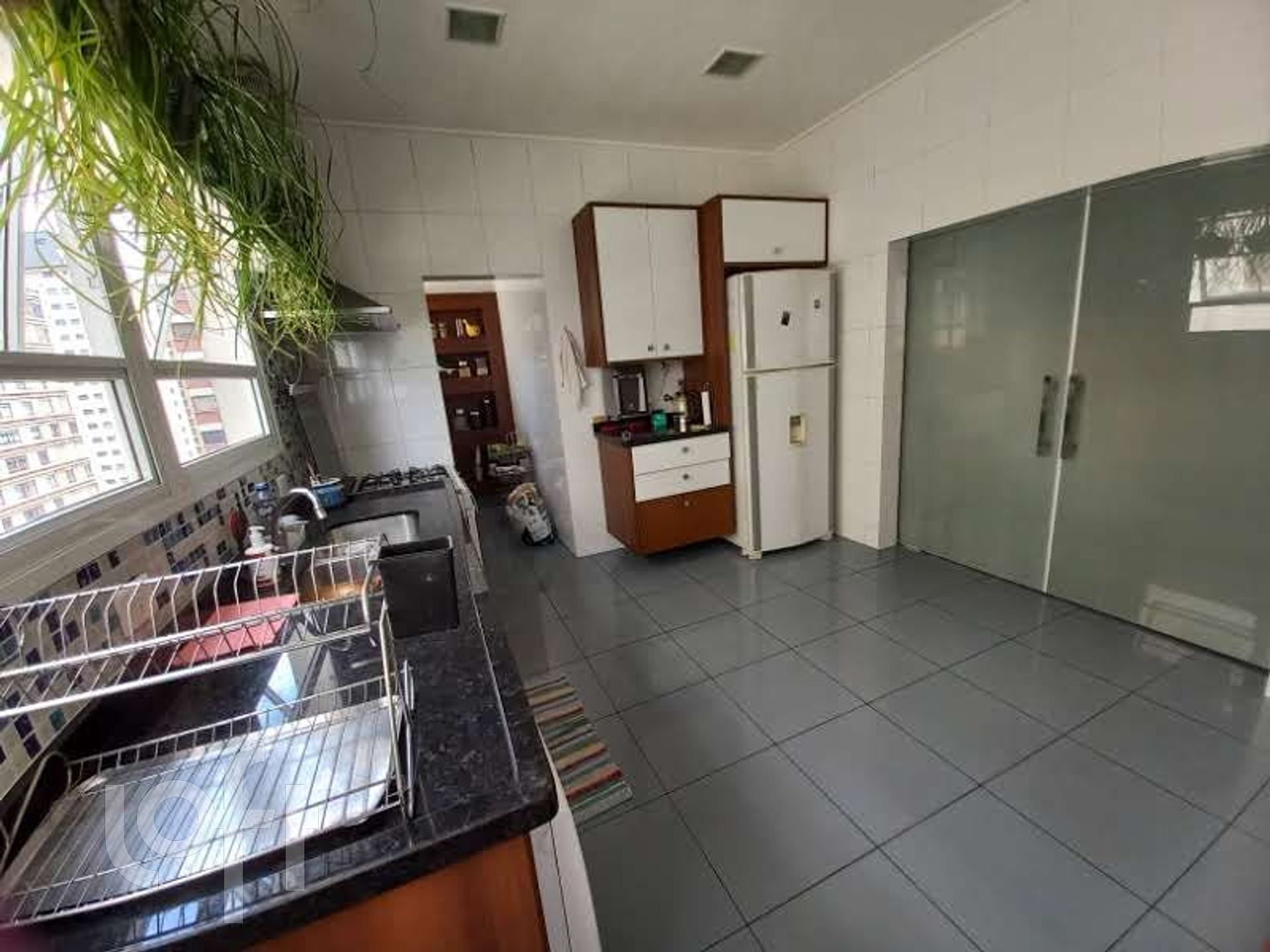 Apartamento à venda com 4 quartos, 329m² - Foto 33