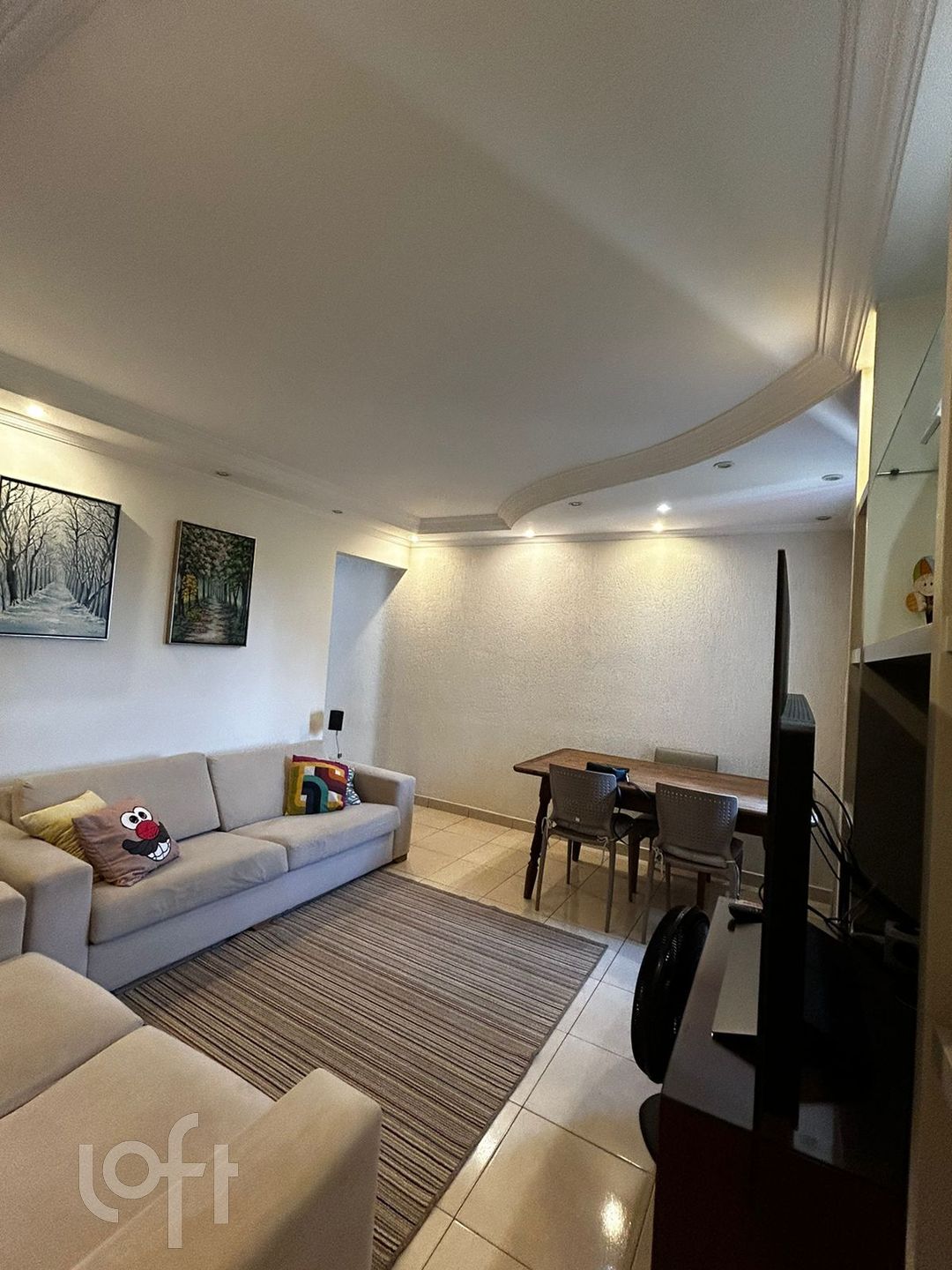 Apartamento à venda com 1 quarto, 74m² - Foto 1