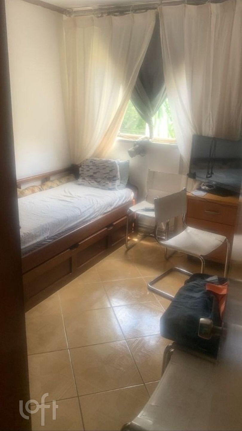 Apartamento à venda com 3 quartos, 78m² - Foto 8