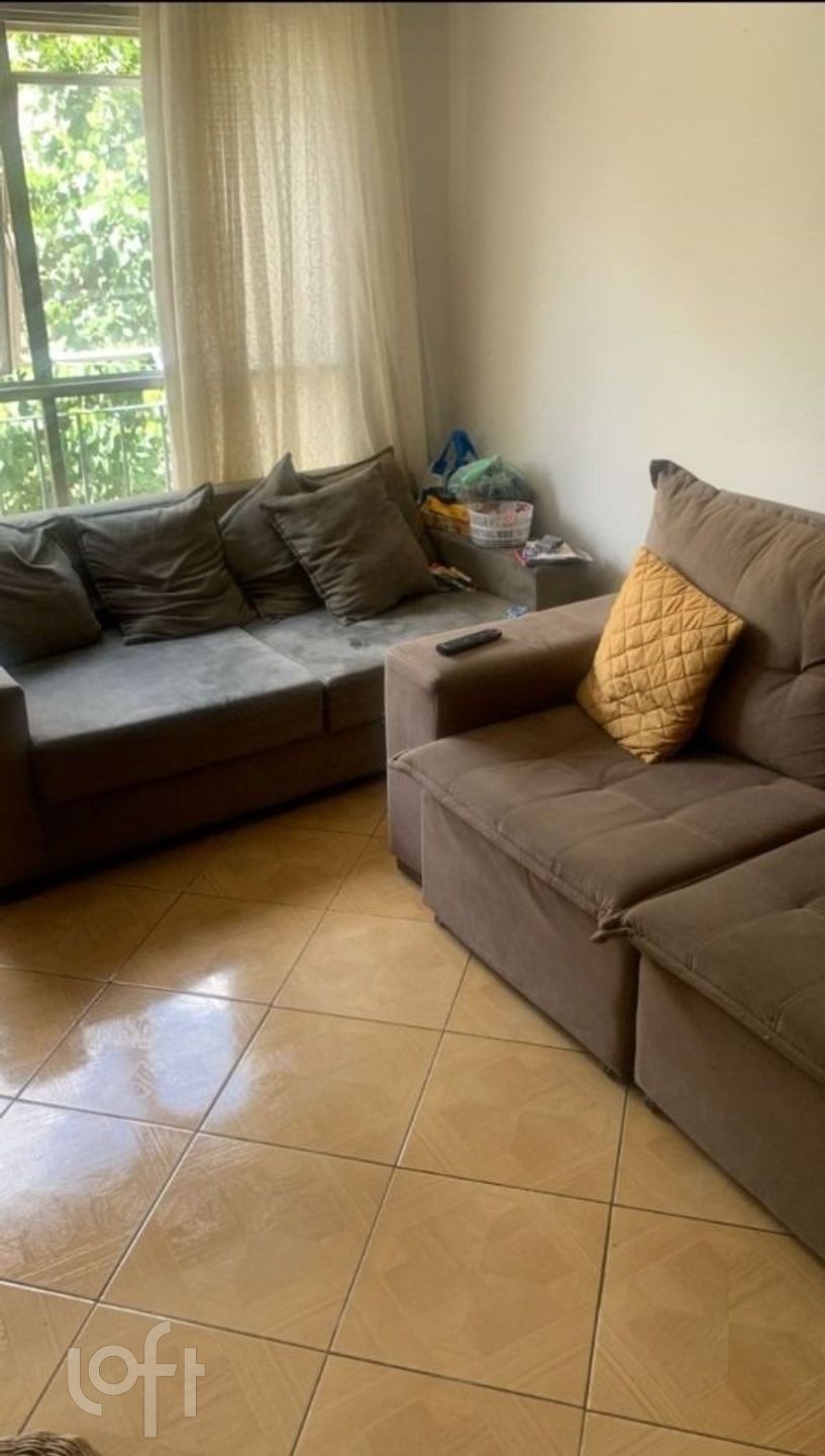 Apartamento à venda com 3 quartos, 78m² - Foto 2