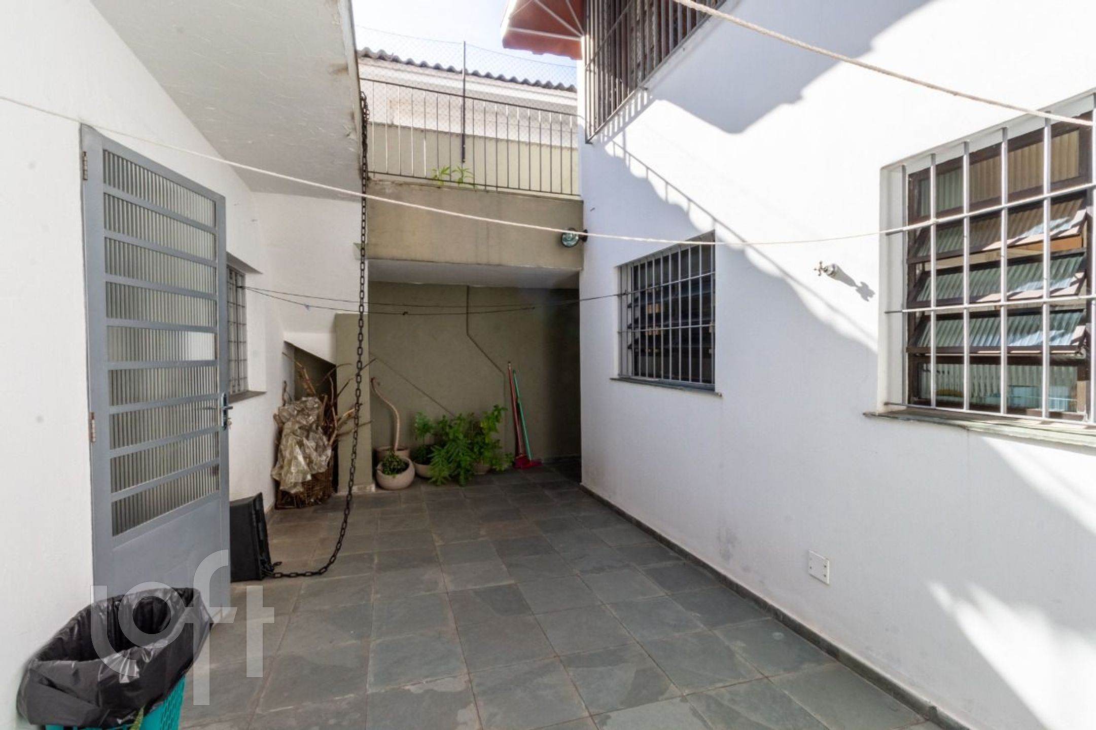 Casa à venda com 3 quartos, 327m² - Foto 37