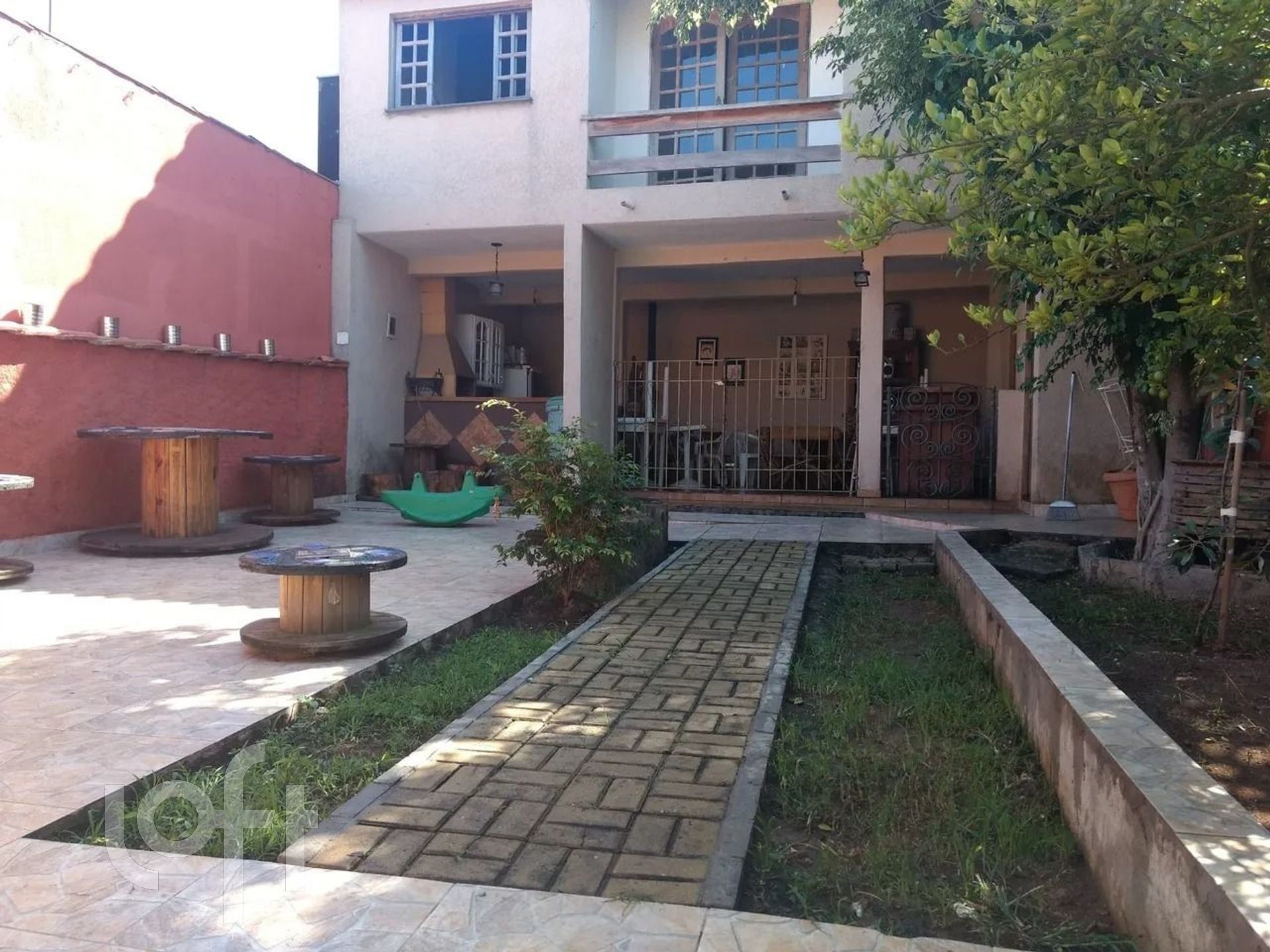 Casa à venda com 3 quartos, 298m² - Foto 5