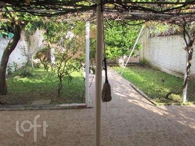 Casa com 167m², 3 dormitórios, Higienópolis em Porto Alegre