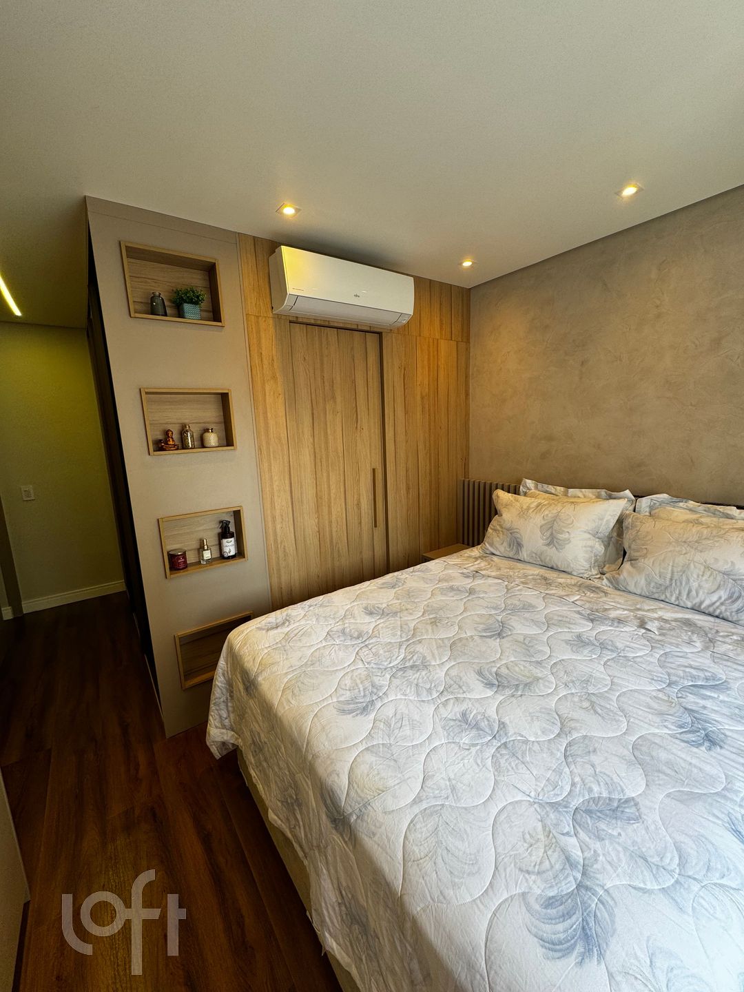 Apartamento à venda com 2 quartos, 67m² - Foto 11