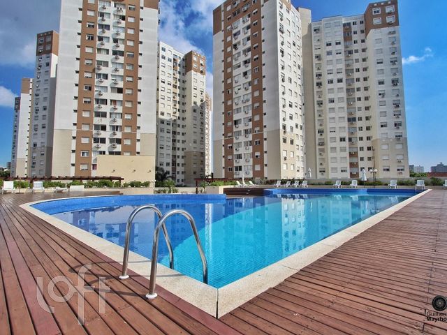 Apartamento com 65m², 3 dormitórios, 1 suíte, 1 vaga, Vila Ipiranga em Porto Alegre