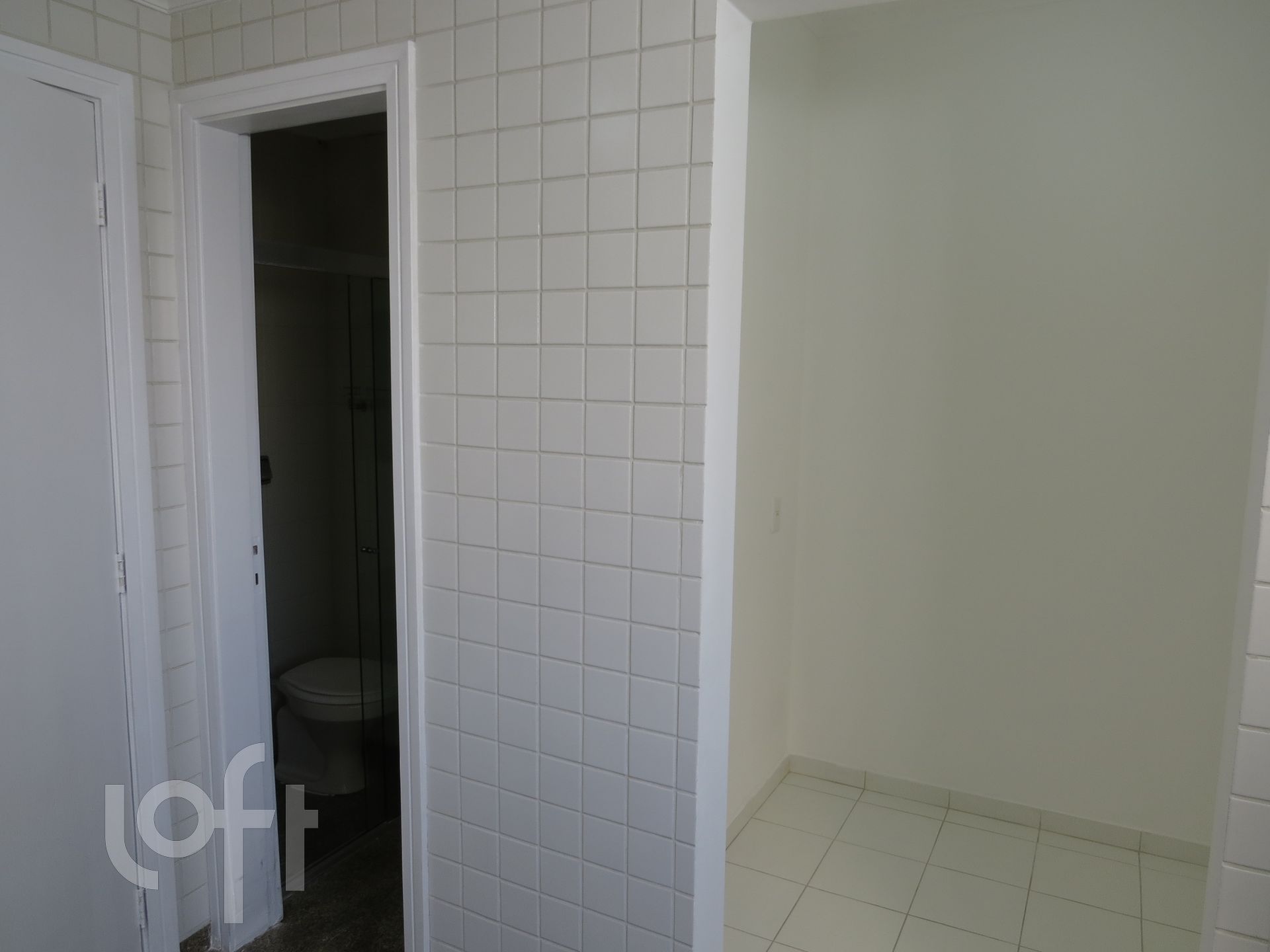 Apartamento à venda com 4 quartos, 194m² - Foto 9