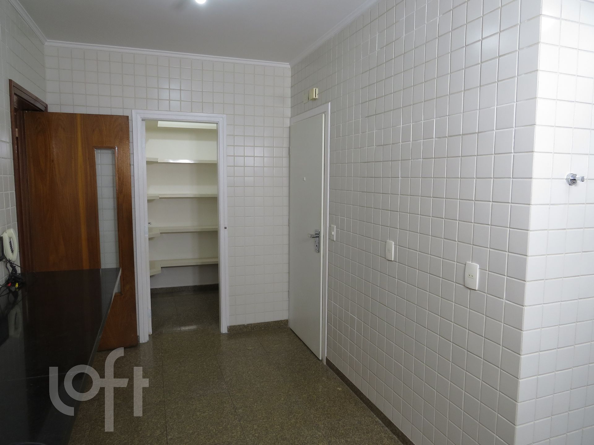 Apartamento à venda com 4 quartos, 194m² - Foto 7