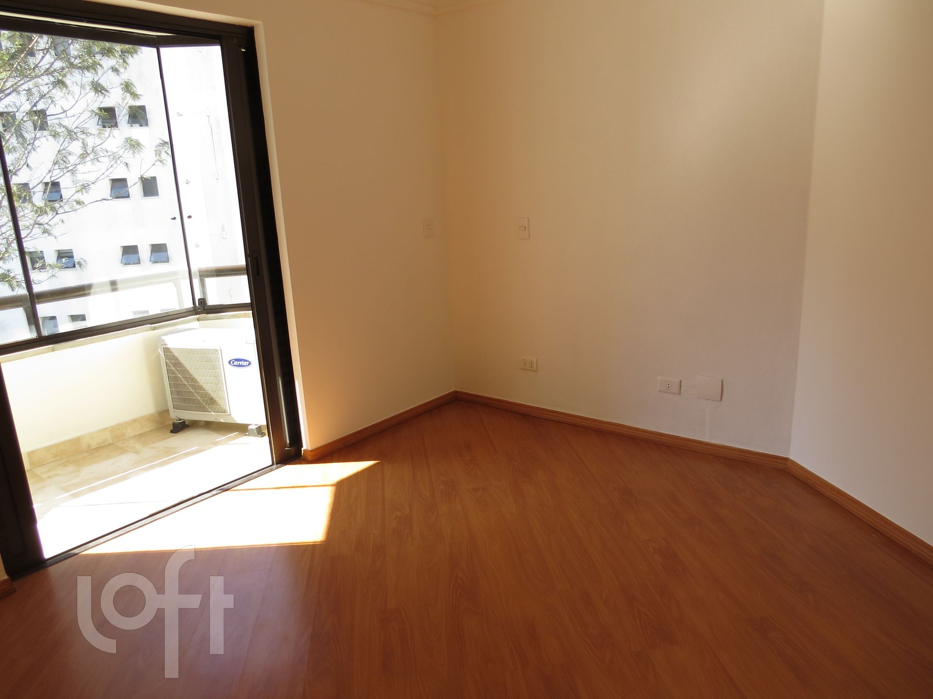 Apartamento à venda com 4 quartos, 194m² - Foto 14