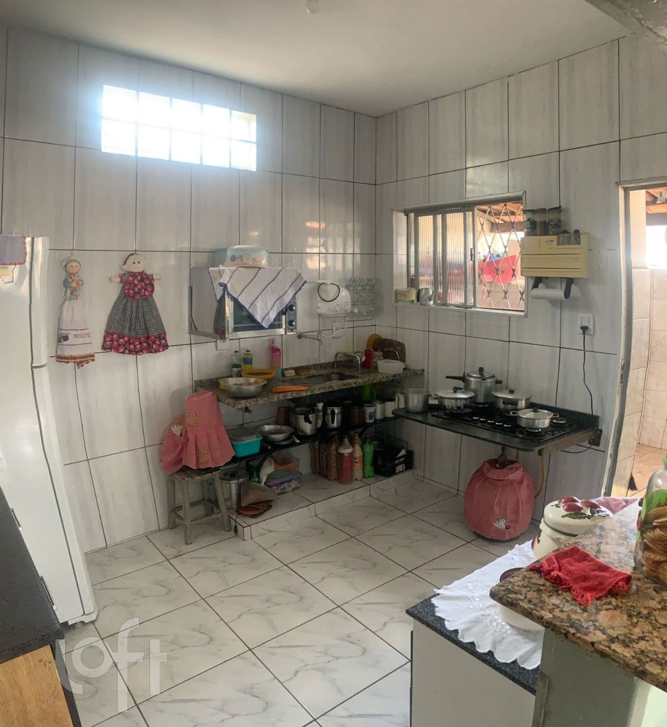 Casa à venda com 3 quartos, 200m² - Foto 45