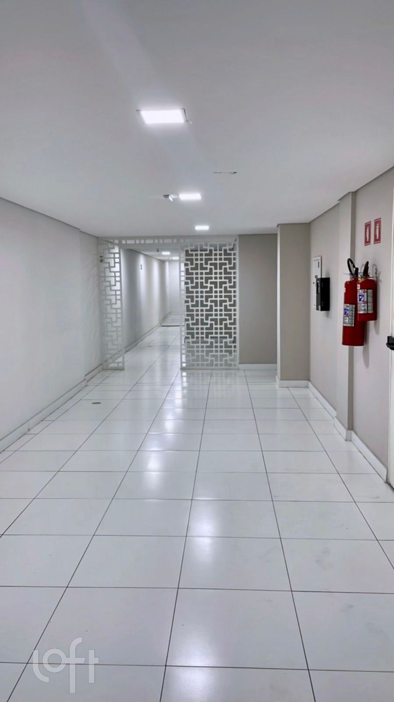 Apartamento à venda com 1 quarto, 28m² - Foto 29