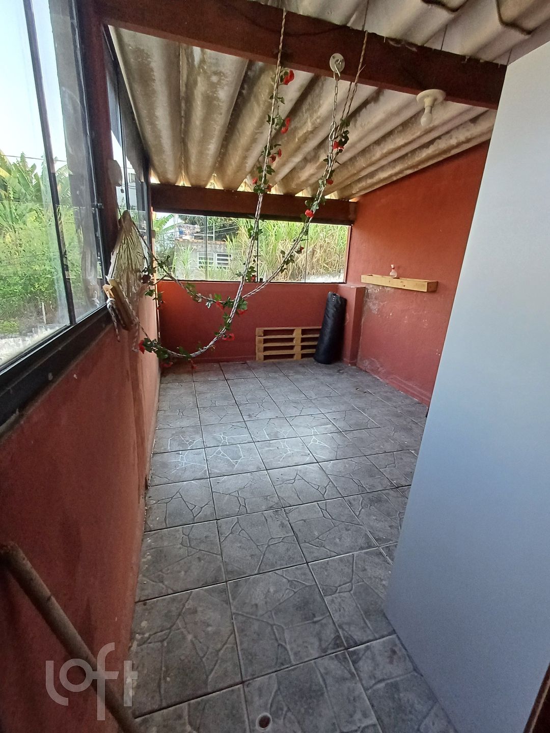 Casa à venda com 2 quartos, 70m² - Foto 15