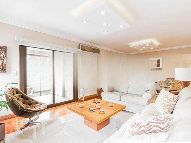 Apartamento com 227m², 3 dormitórios, 1 suíte, 3 vagas, Bela Vista em Porto Alegre