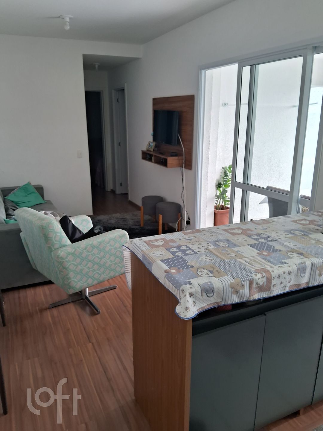 Apartamento à venda em Vila Penteado com 62 m², 2