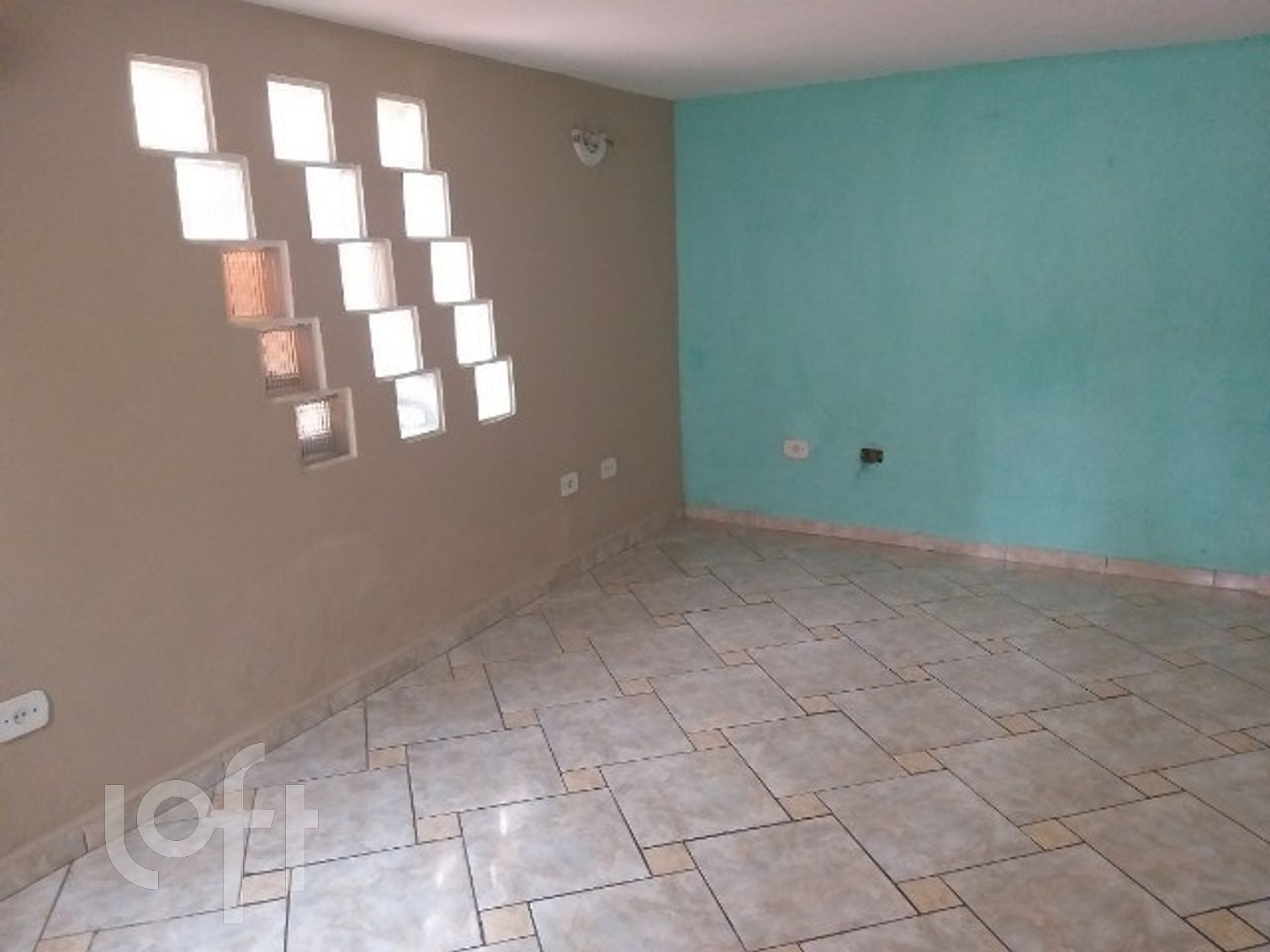 Casa à venda com 4 quartos, 240m² - Foto 4