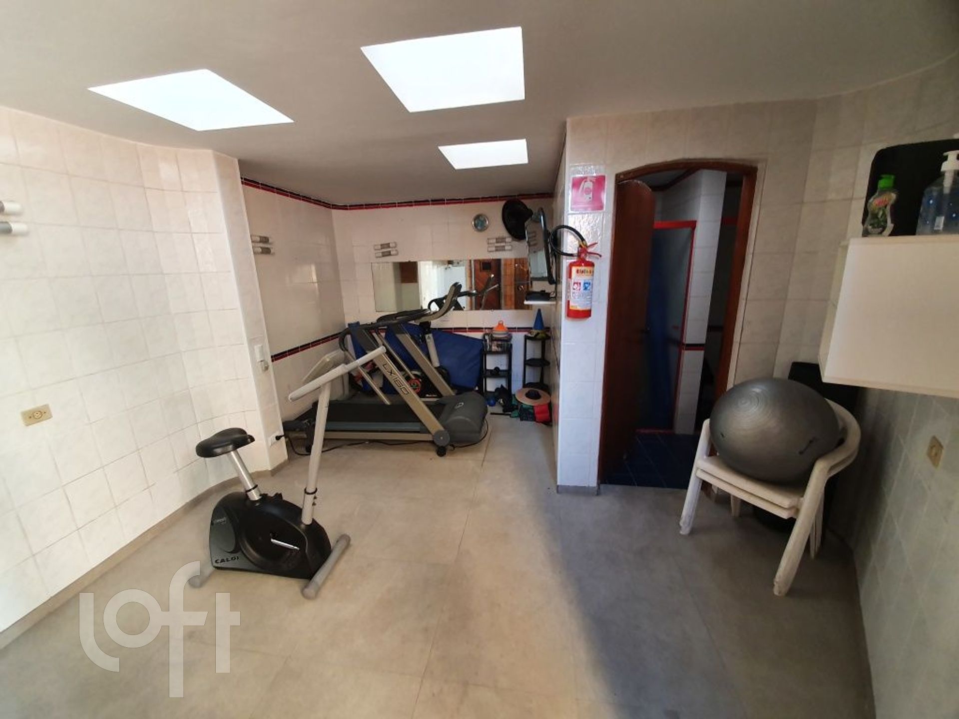 Apartamento à venda com 3 quartos, 276m² - Foto 23