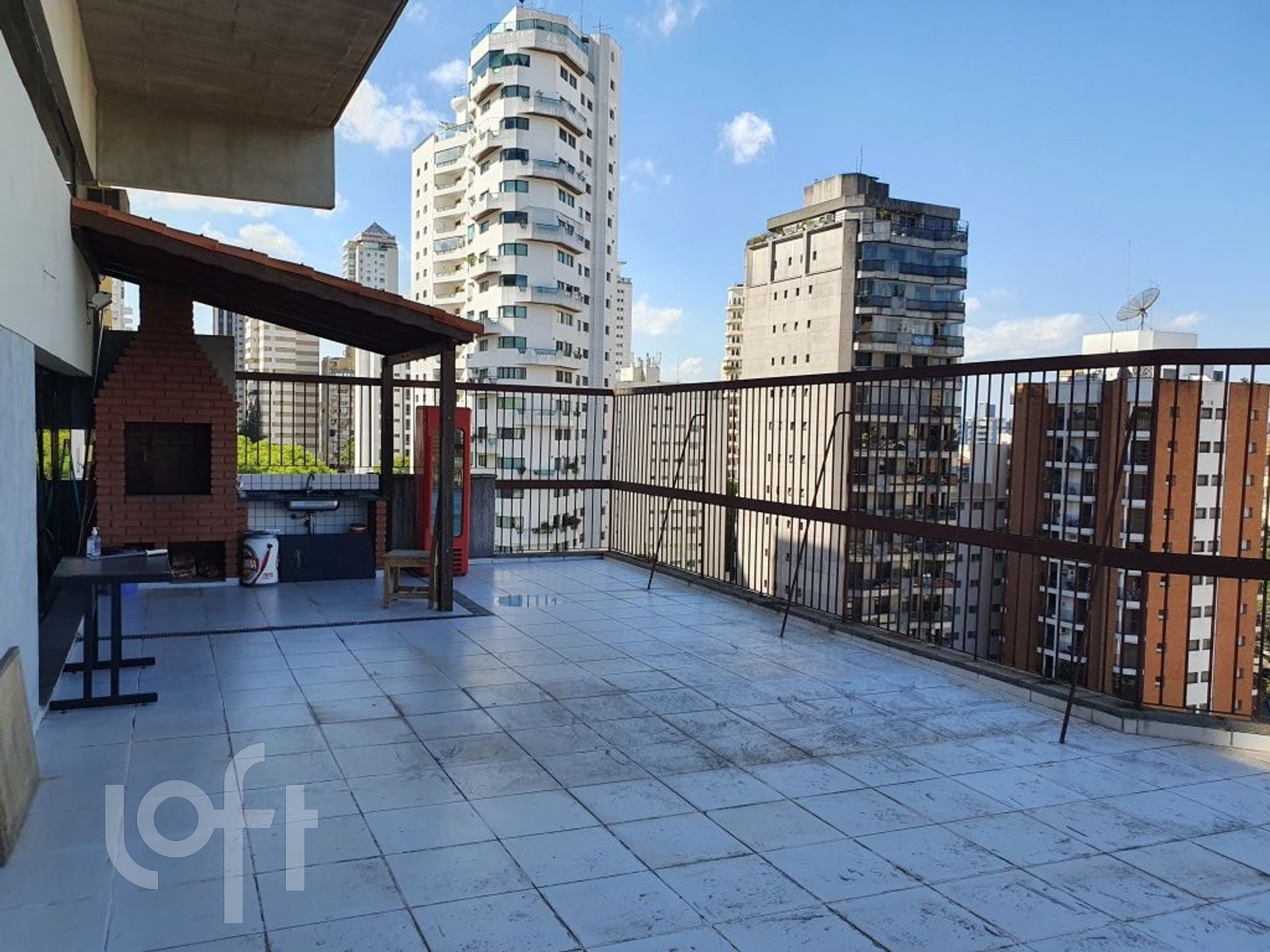 Apartamento à venda com 3 quartos, 276m² - Foto 5