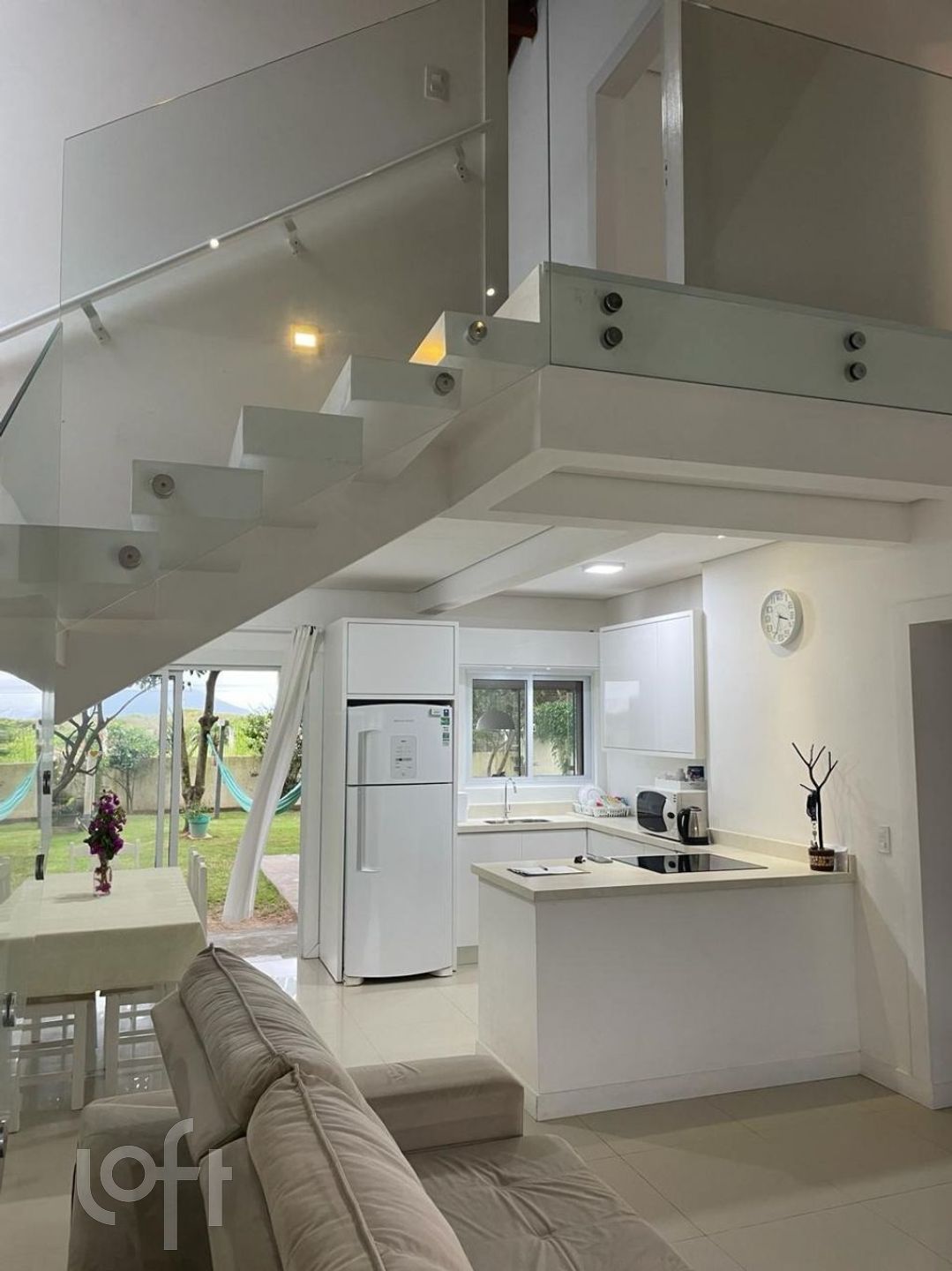 Casa à venda em Pinheira com 200 m², 3 quartos, 1 suíte, 2 vagas