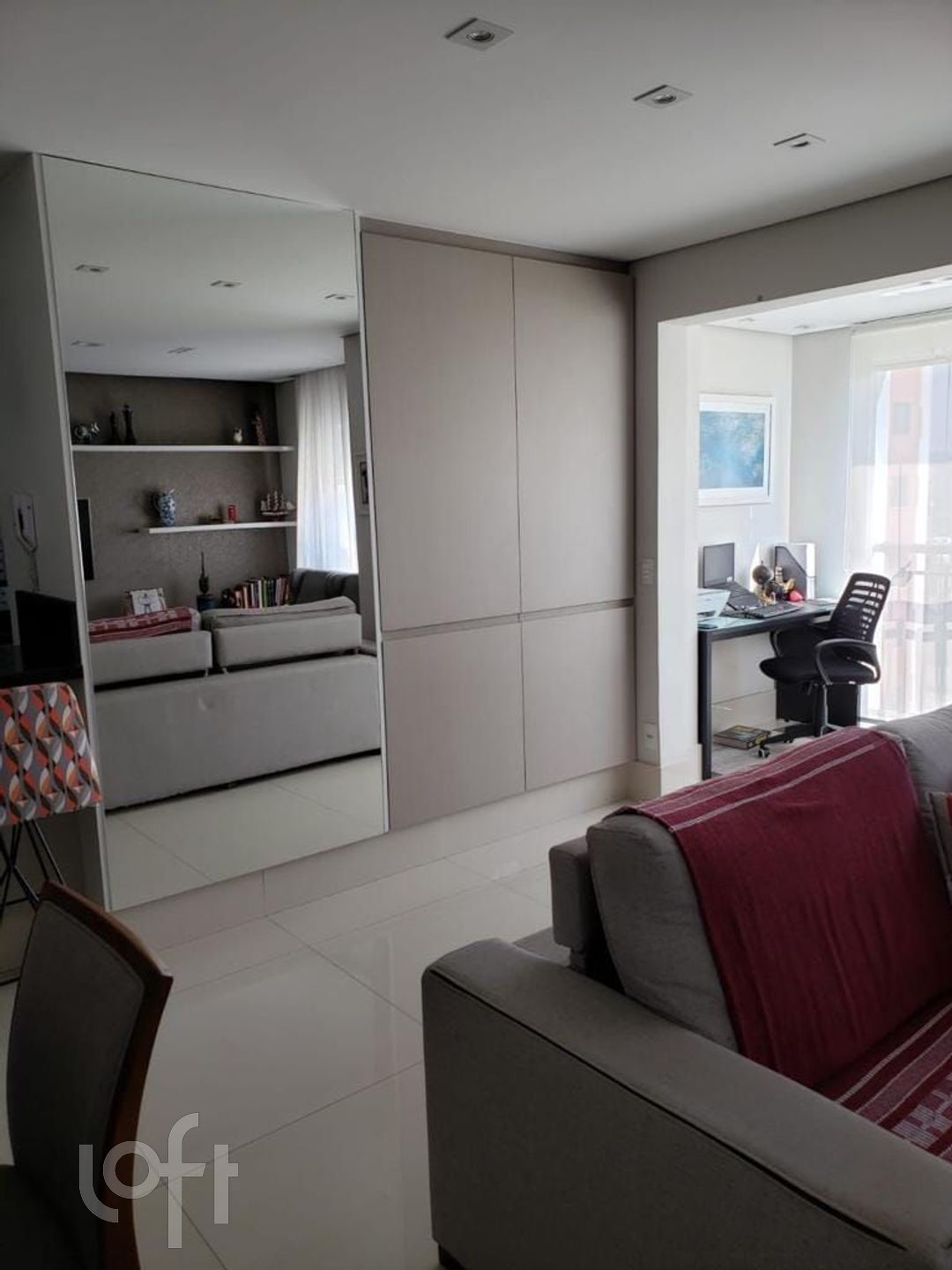 Apartamento à venda com 2 quartos, 66m² - Foto 9