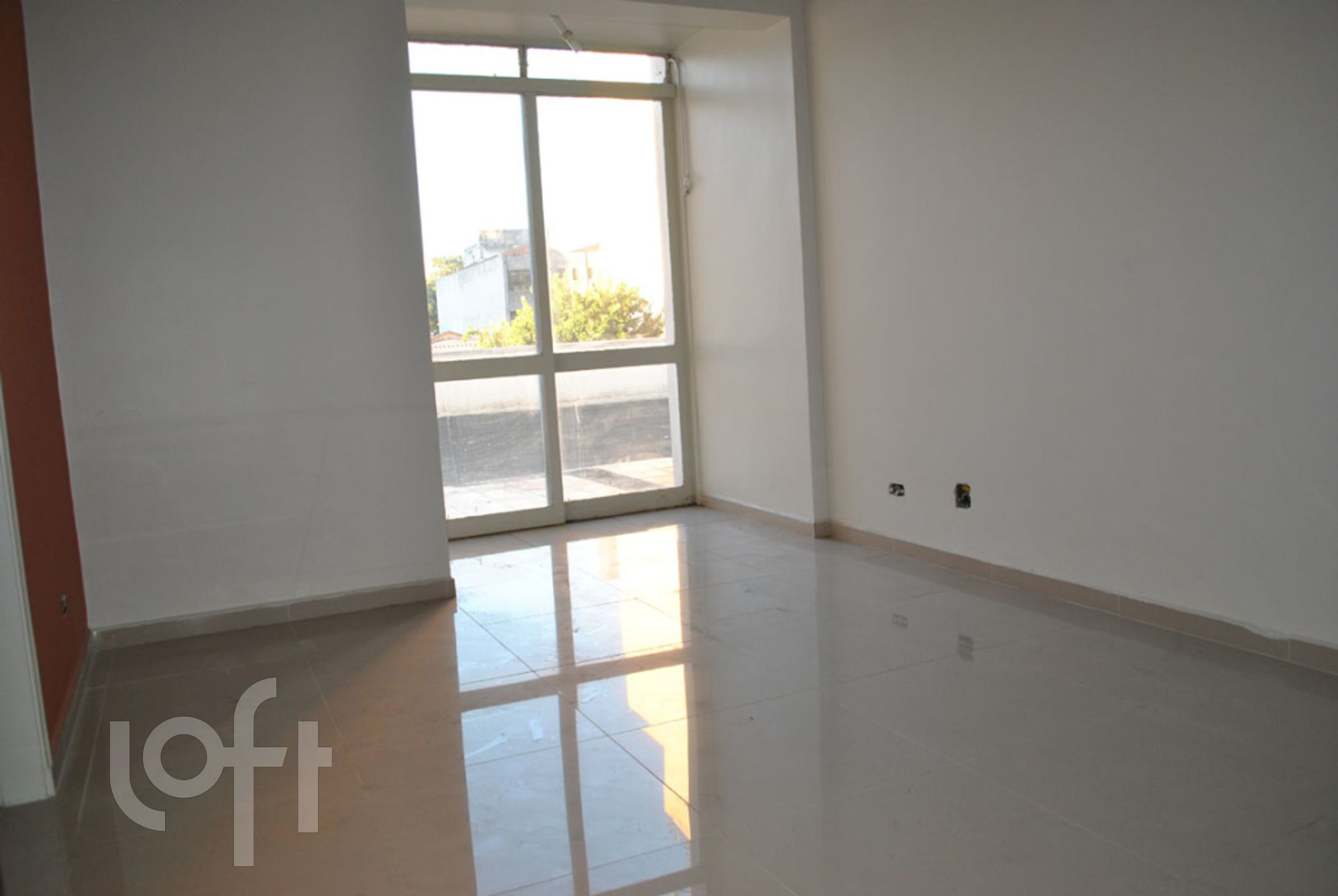 Apartamento à venda com 3 quartos, 88m² - Foto 4