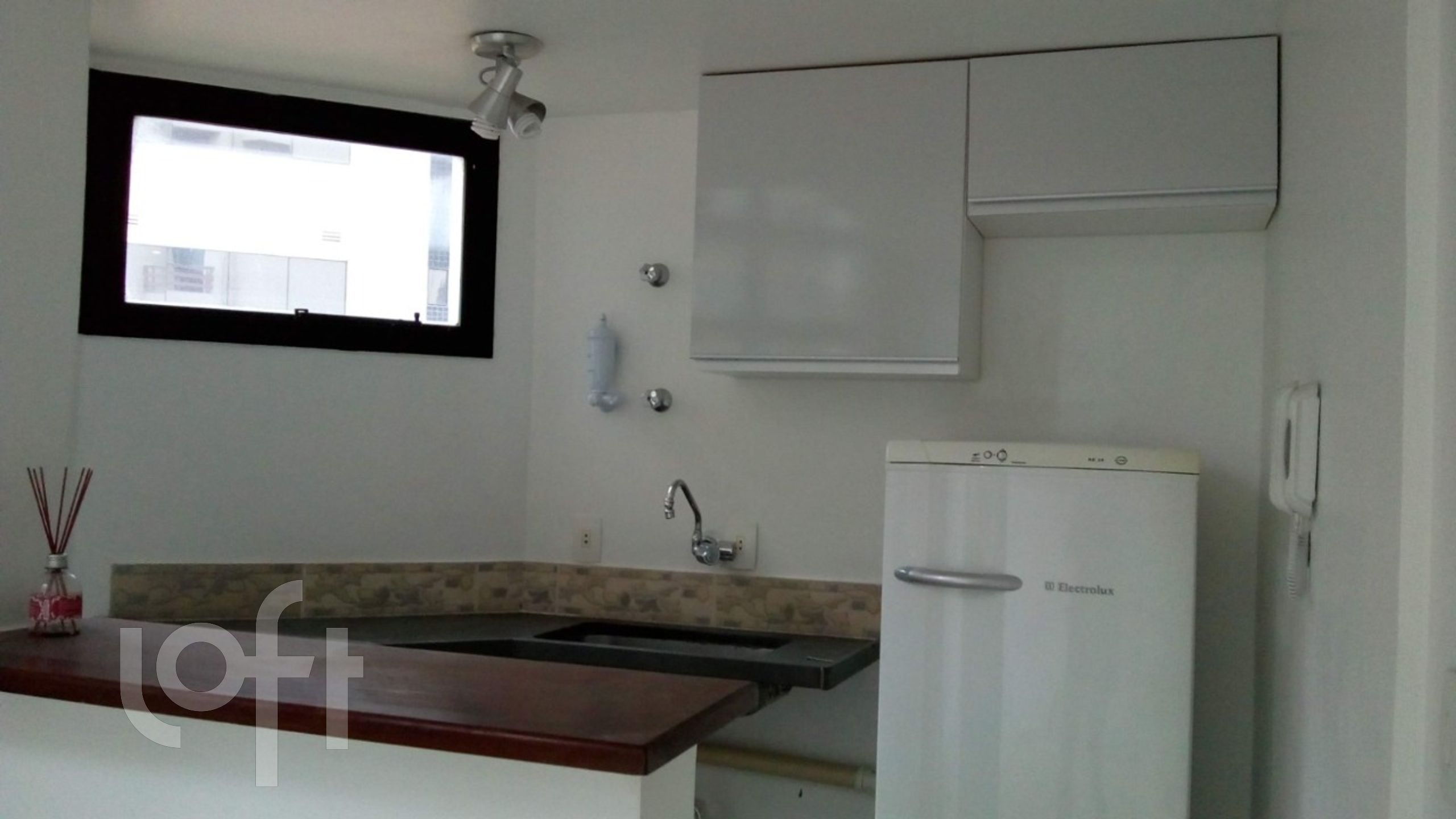 Apartamento à venda com 1 quarto, 40m² - Foto 7