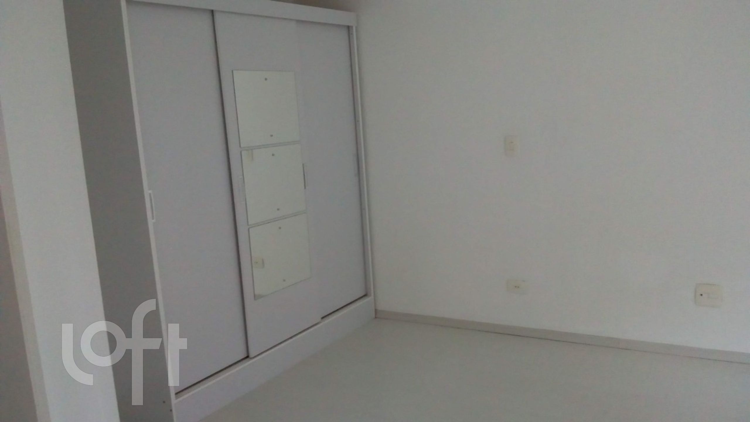 Apartamento à venda com 1 quarto, 40m² - Foto 6